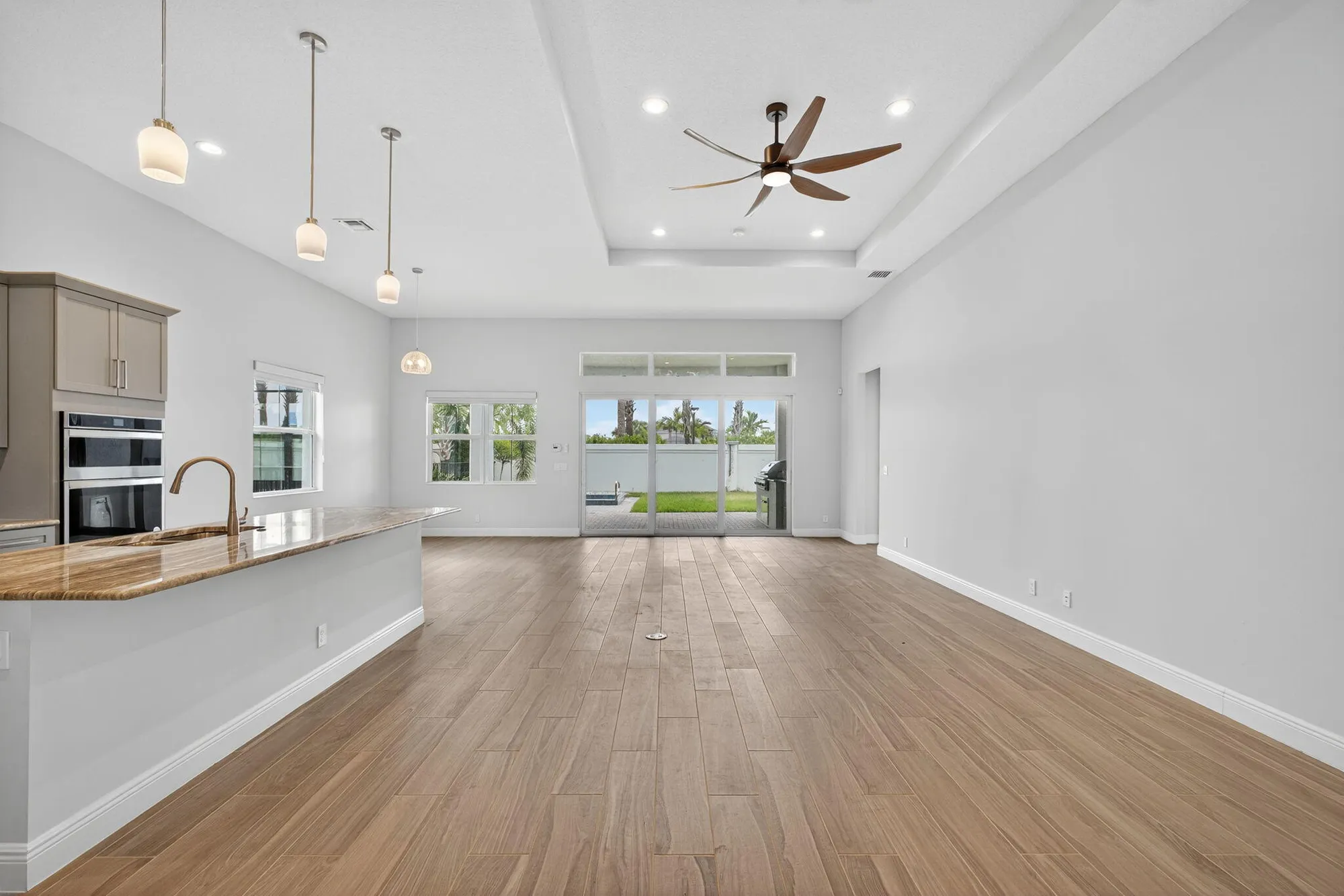 Property Slideshow image 11 of 96 | 9901 regency way, Palm Beach Gardens, FL, 33412