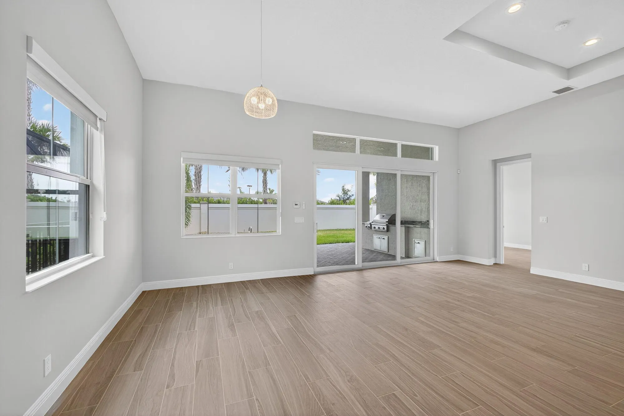 Property Slideshow image 18 of 96 | 9901 regency way, Palm Beach Gardens, FL, 33412