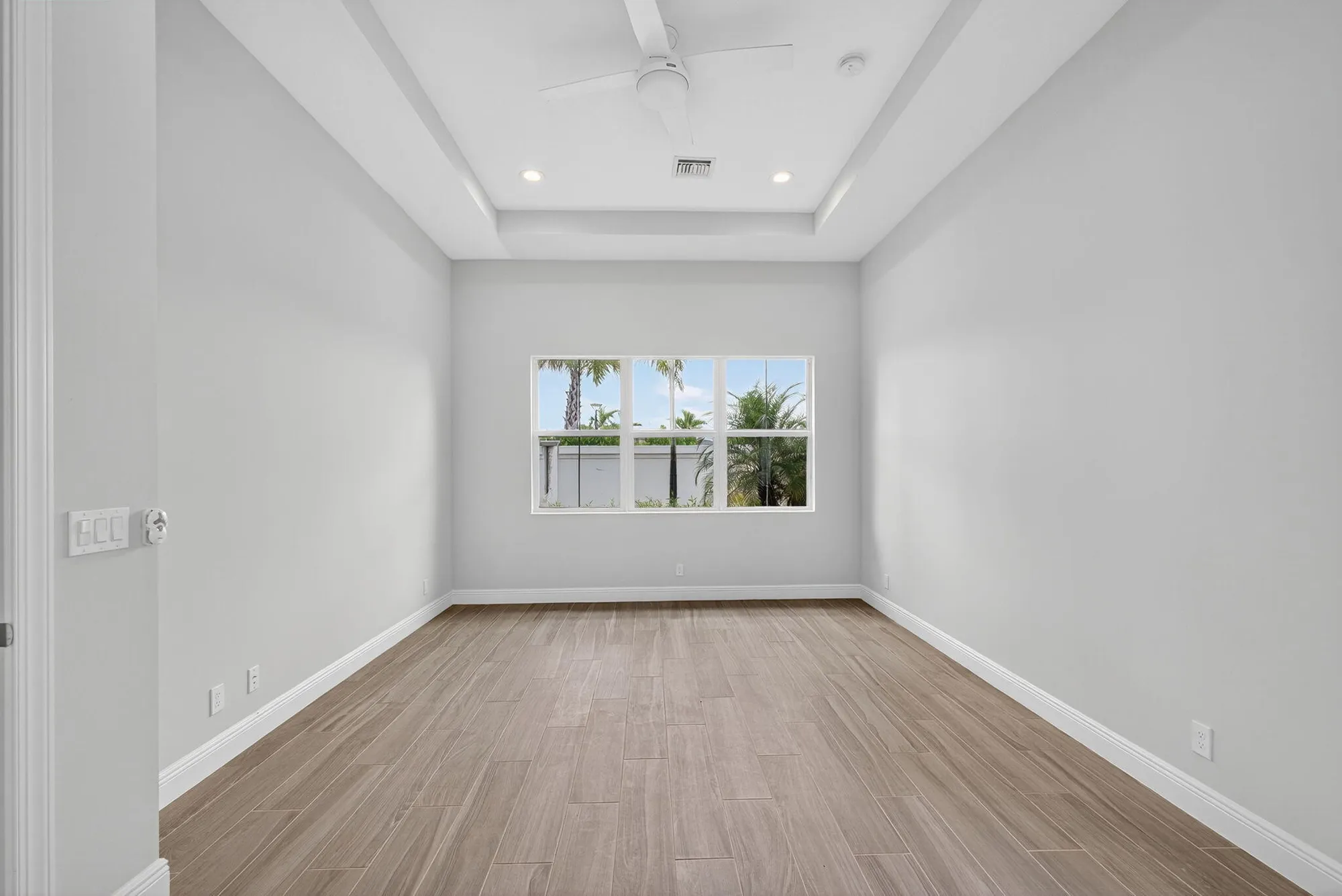 Property Slideshow image 20 of 96 | 9901 regency way, Palm Beach Gardens, FL, 33412