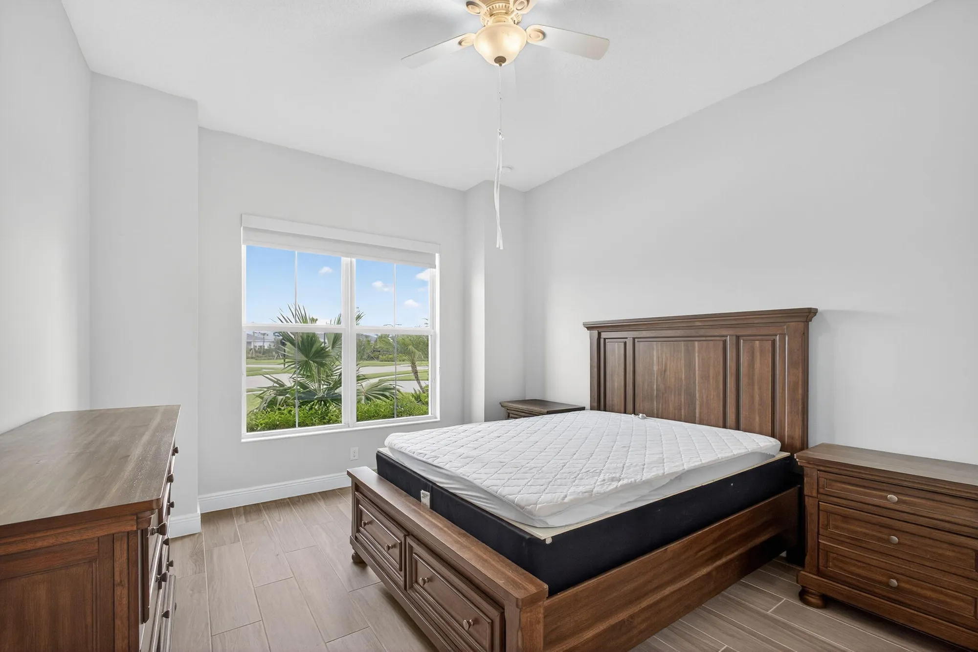 Property Slideshow image 26 of 96 | 9901 regency way, Palm Beach Gardens, FL, 33412