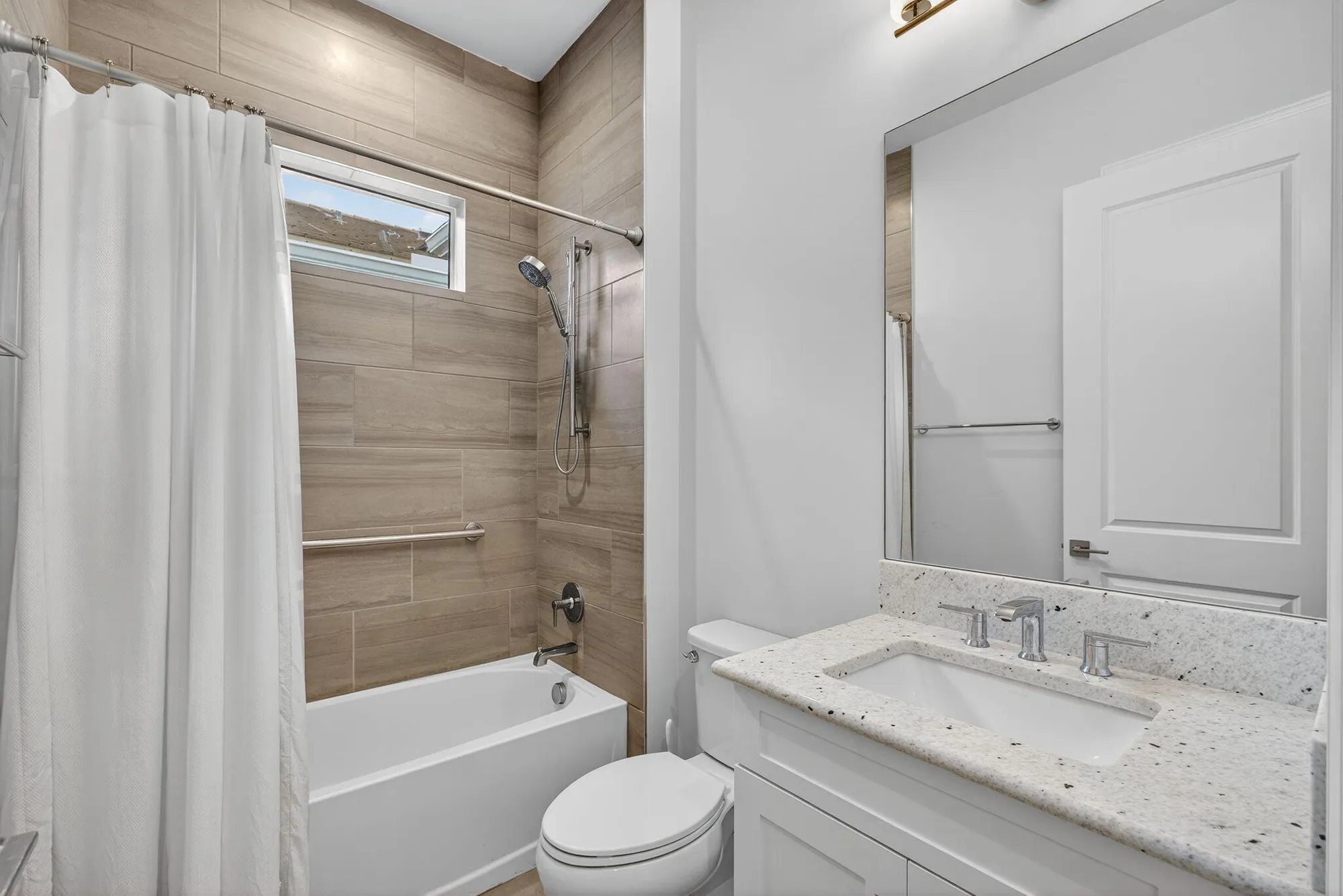 Property Slideshow image 28 of 96 | 9901 regency way, Palm Beach Gardens, FL, 33412
