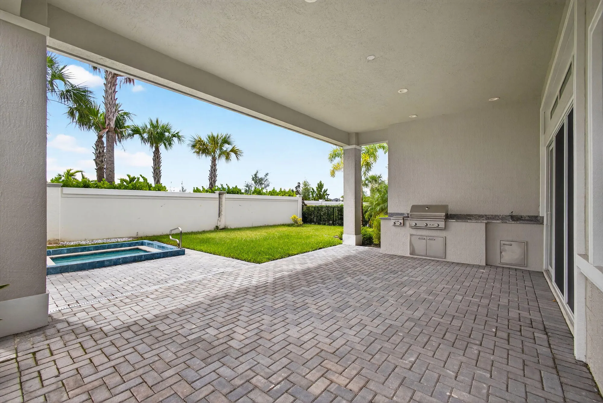 Property Slideshow image 35 of 96 | 9901 regency way, Palm Beach Gardens, FL, 33412