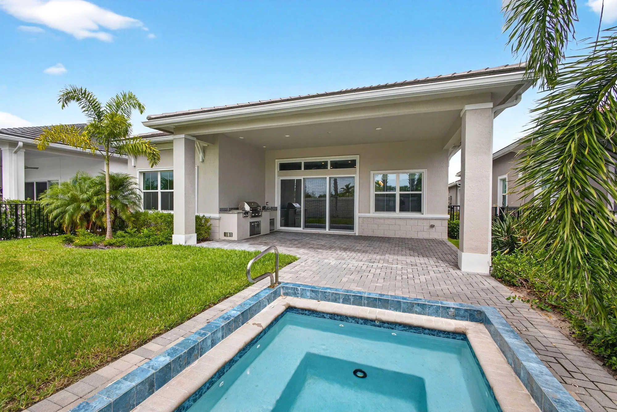 Property Slideshow image 39 of 96 | 9901 regency way, Palm Beach Gardens, FL, 33412