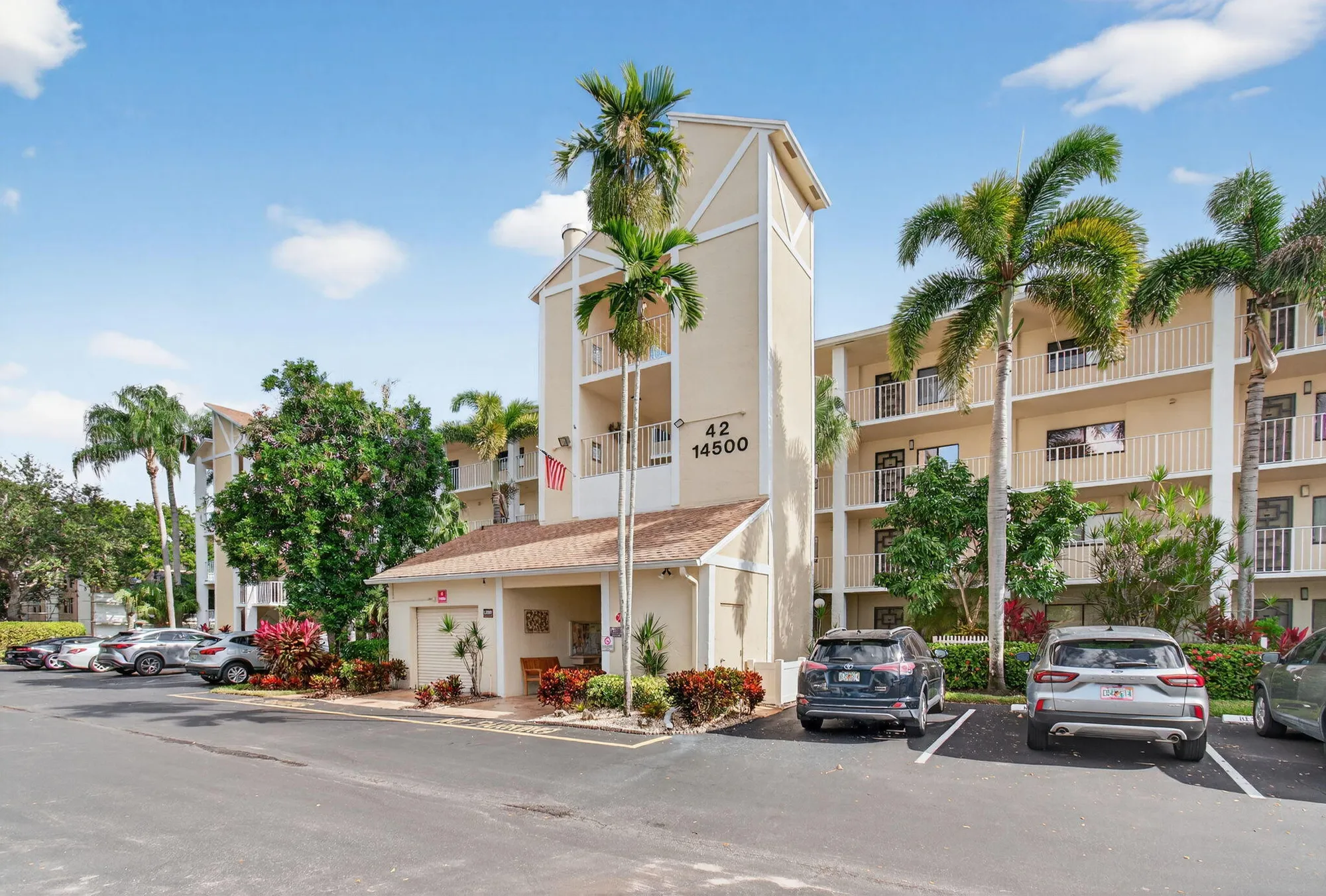 Property Slideshow image 2 of 94 | 14500 stirling way 206, Delray Beach, FL, 33446