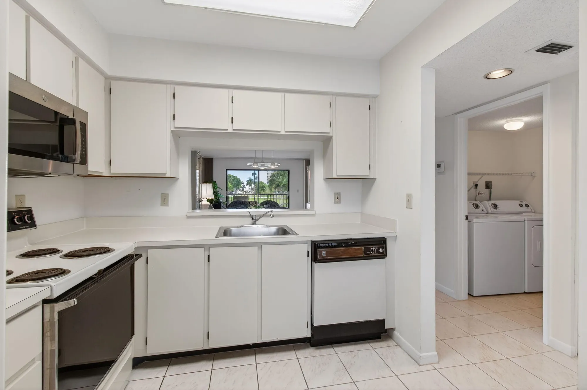 Property Slideshow image 38 of 94 | 14500 stirling way 206, Delray Beach, FL, 33446