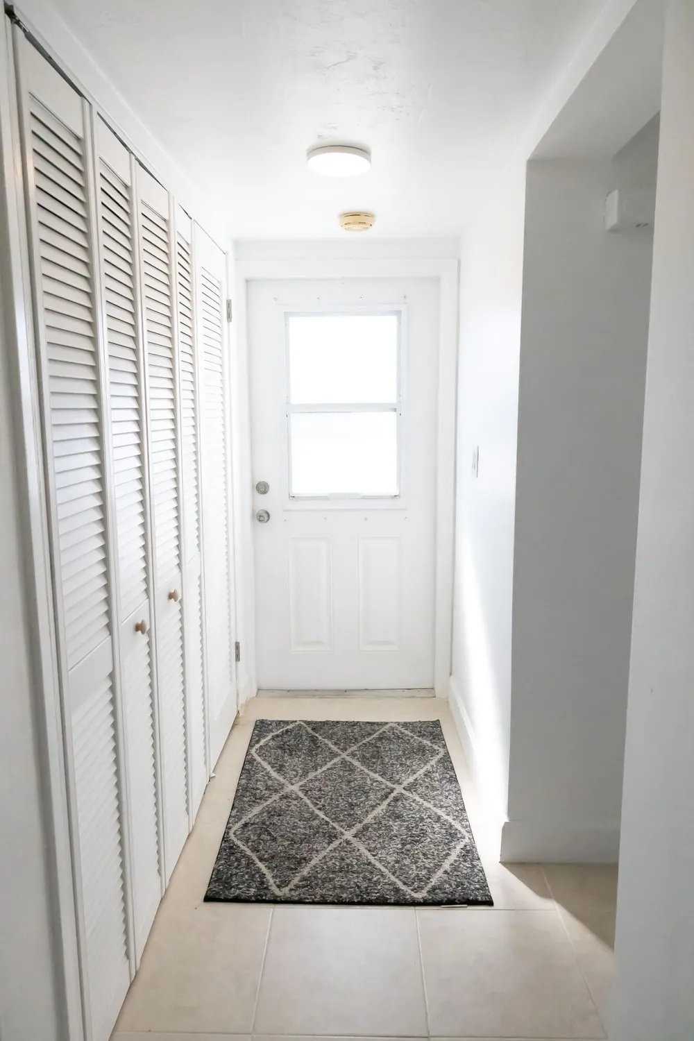 Property Slideshow image 7 of 45 | 141 west ct, Royal Palm Beach, FL, 33411