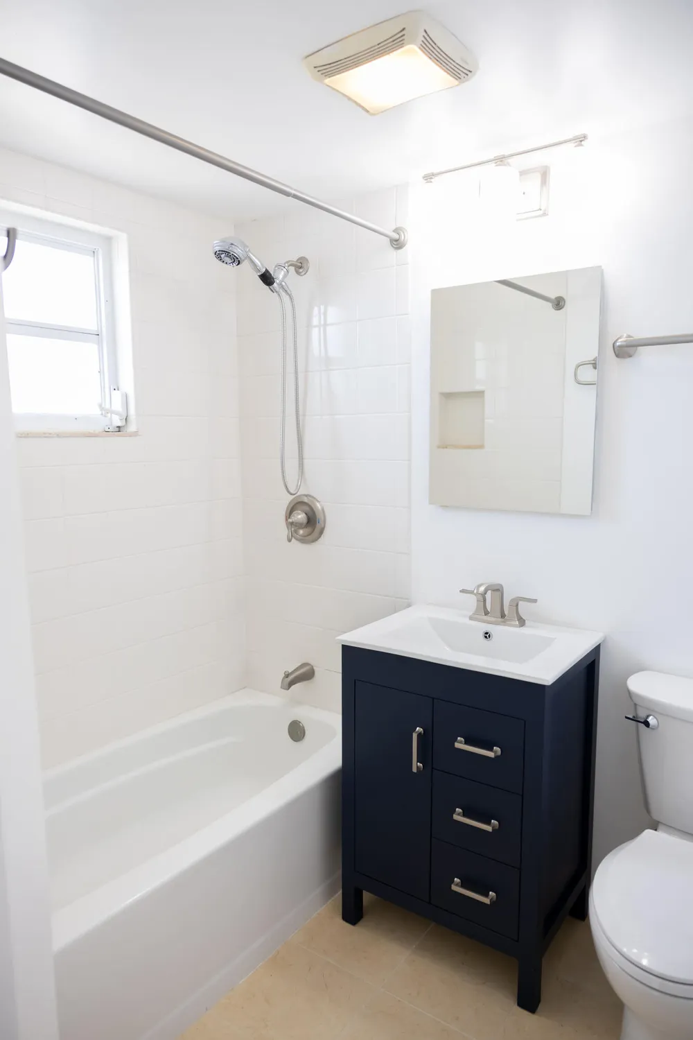 Property Slideshow image 14 of 45 | 141 west ct, Royal Palm Beach, FL, 33411