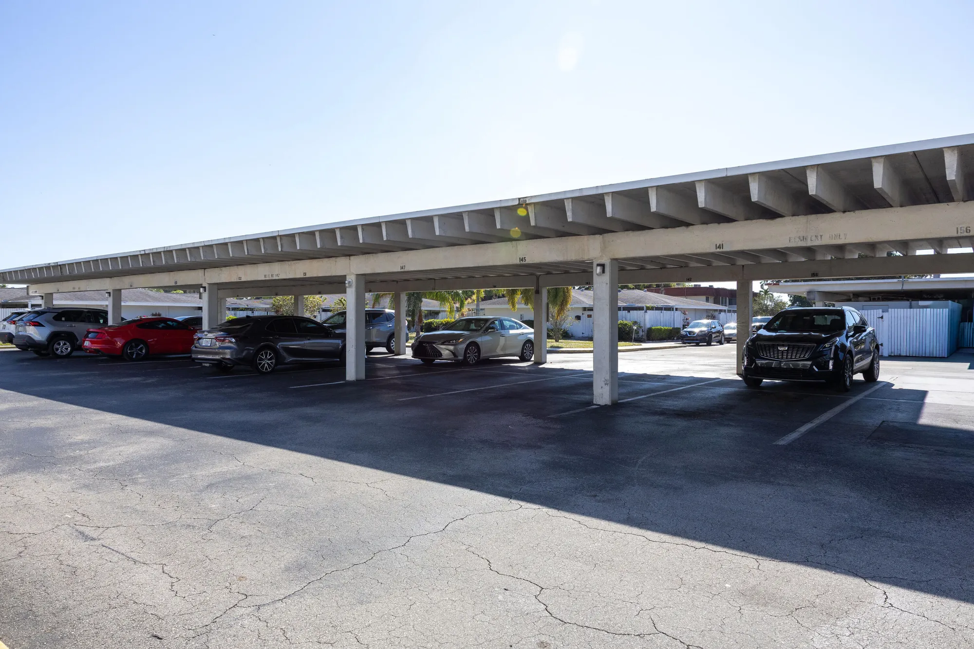 Property Slideshow image 37 of 45 | 141 west ct, Royal Palm Beach, FL, 33411