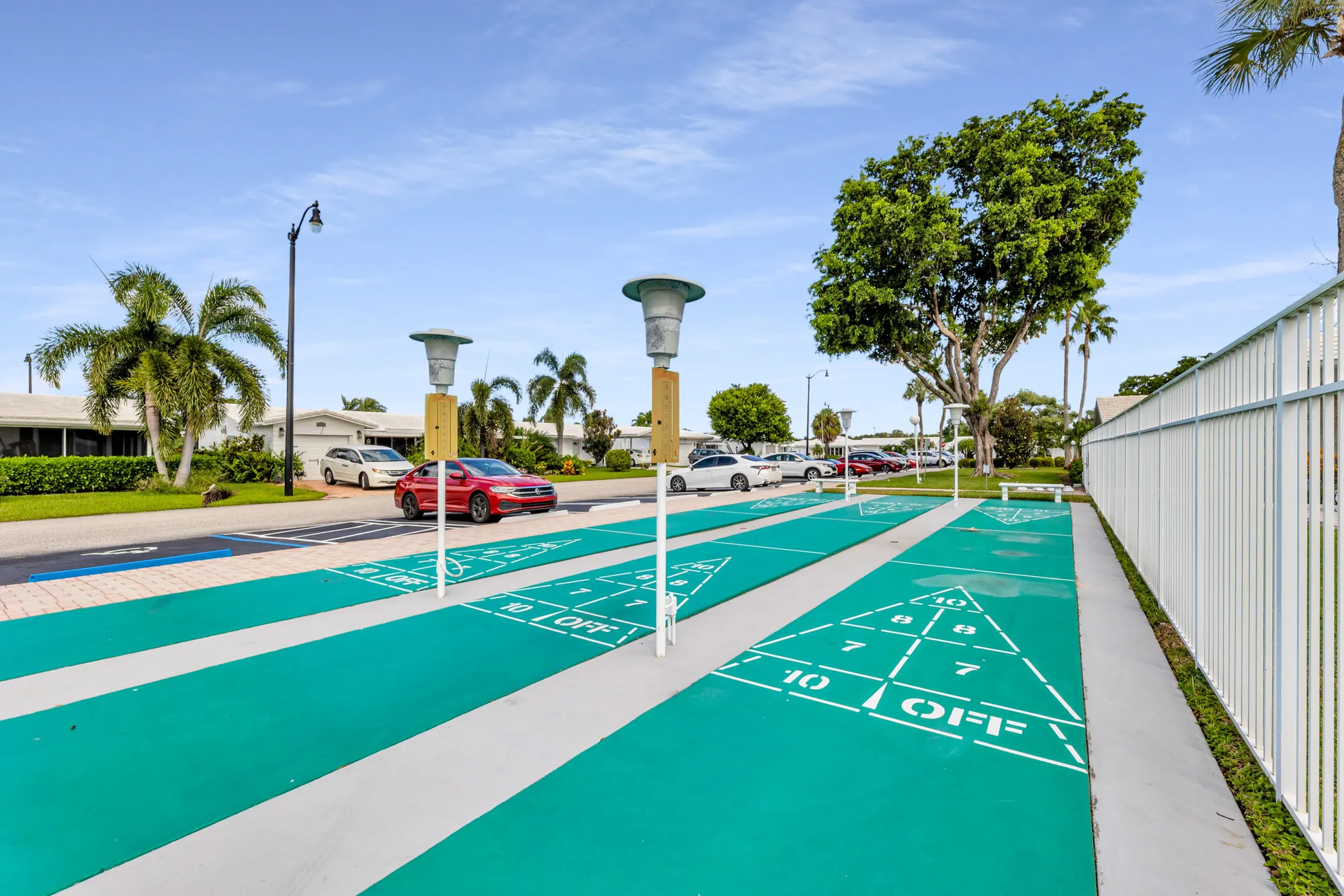 Property Slideshow image 37 of 51 | 2551 w golf blvd 209, Pompano Beach, FL, 33064