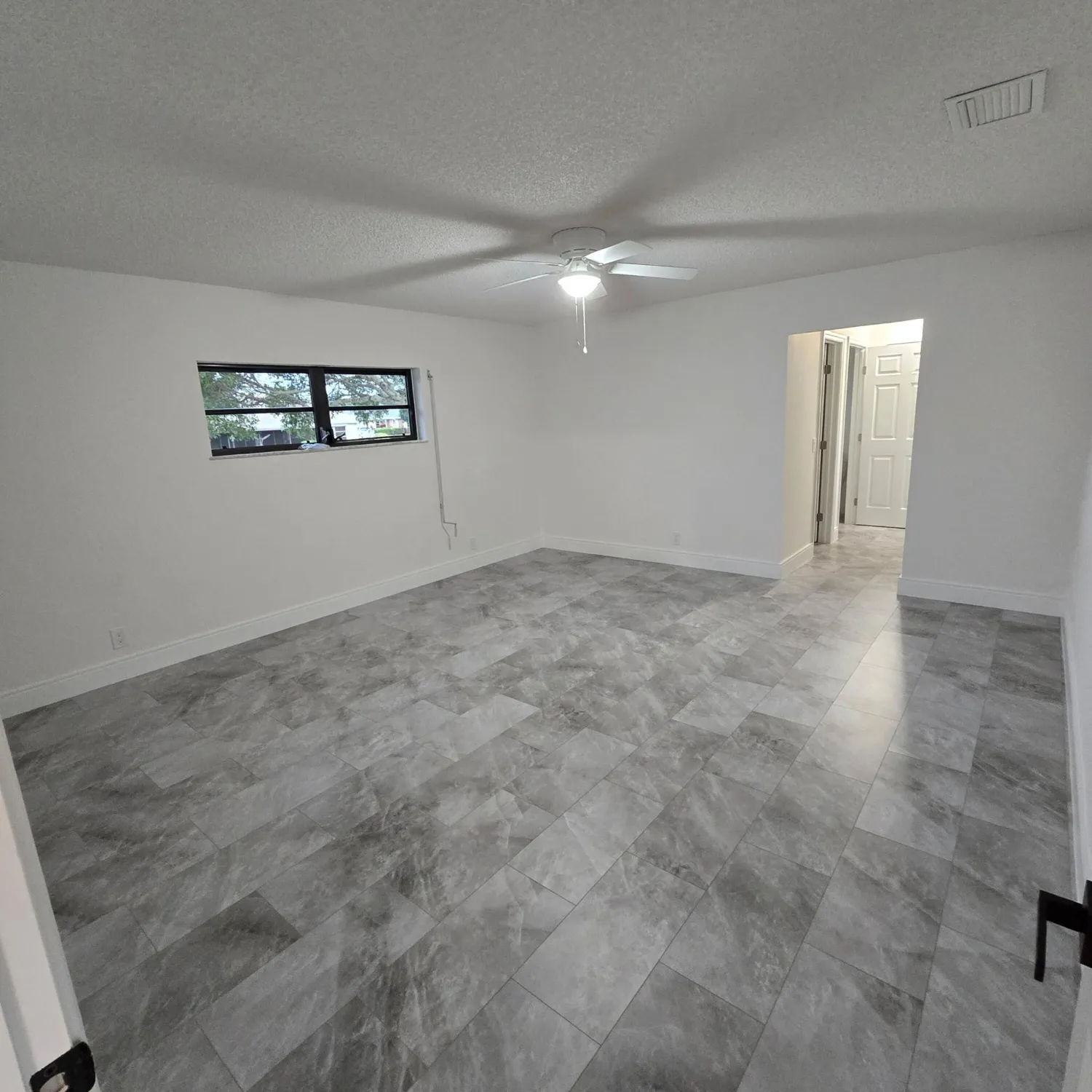 Property Slideshow image 12 of 15 | 10920 ventura cir, Boynton Beach, FL, 33436