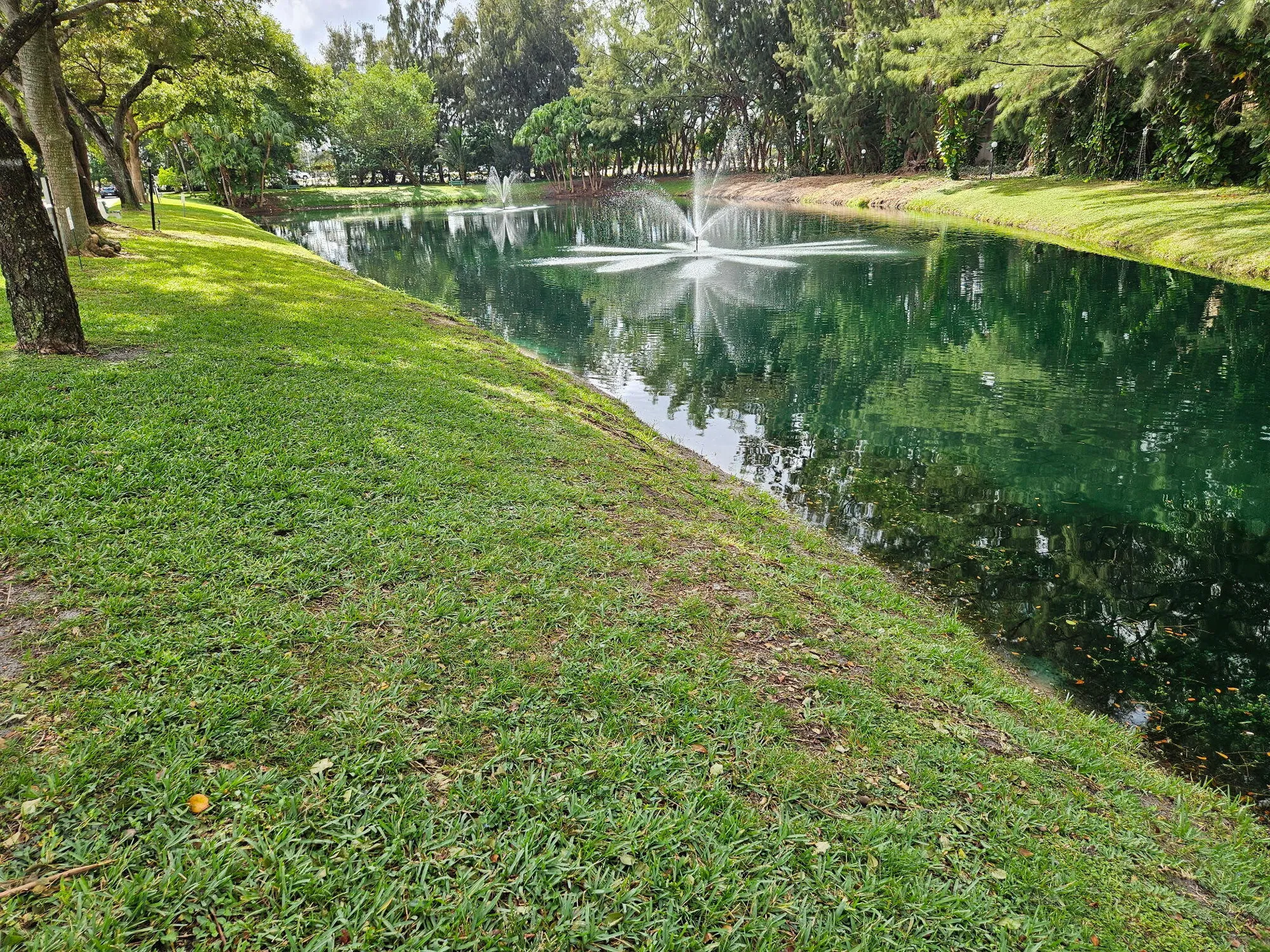 Property Slideshow image 4 of 51 | 2551 w golf blvd 209, Pompano Beach, FL, 33064