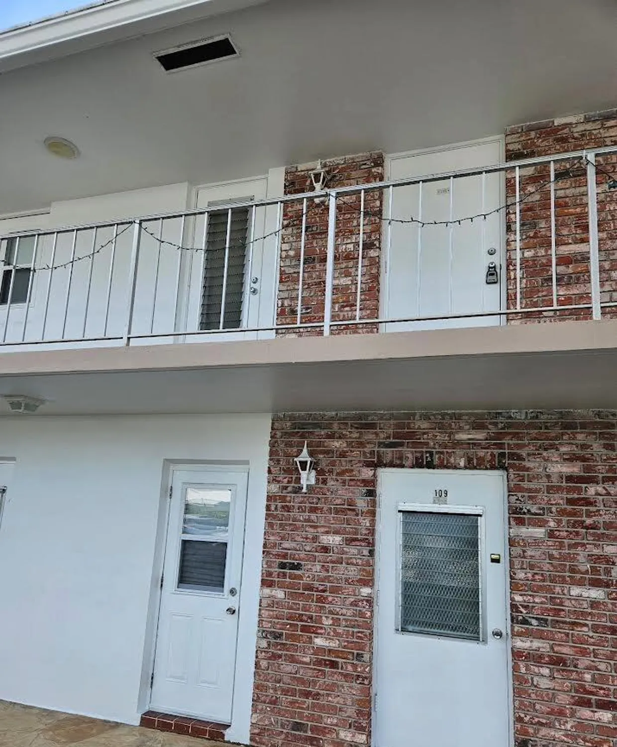 Property Slideshow image 1 of 51 | 2551 w golf blvd 209, Pompano Beach, FL, 33064