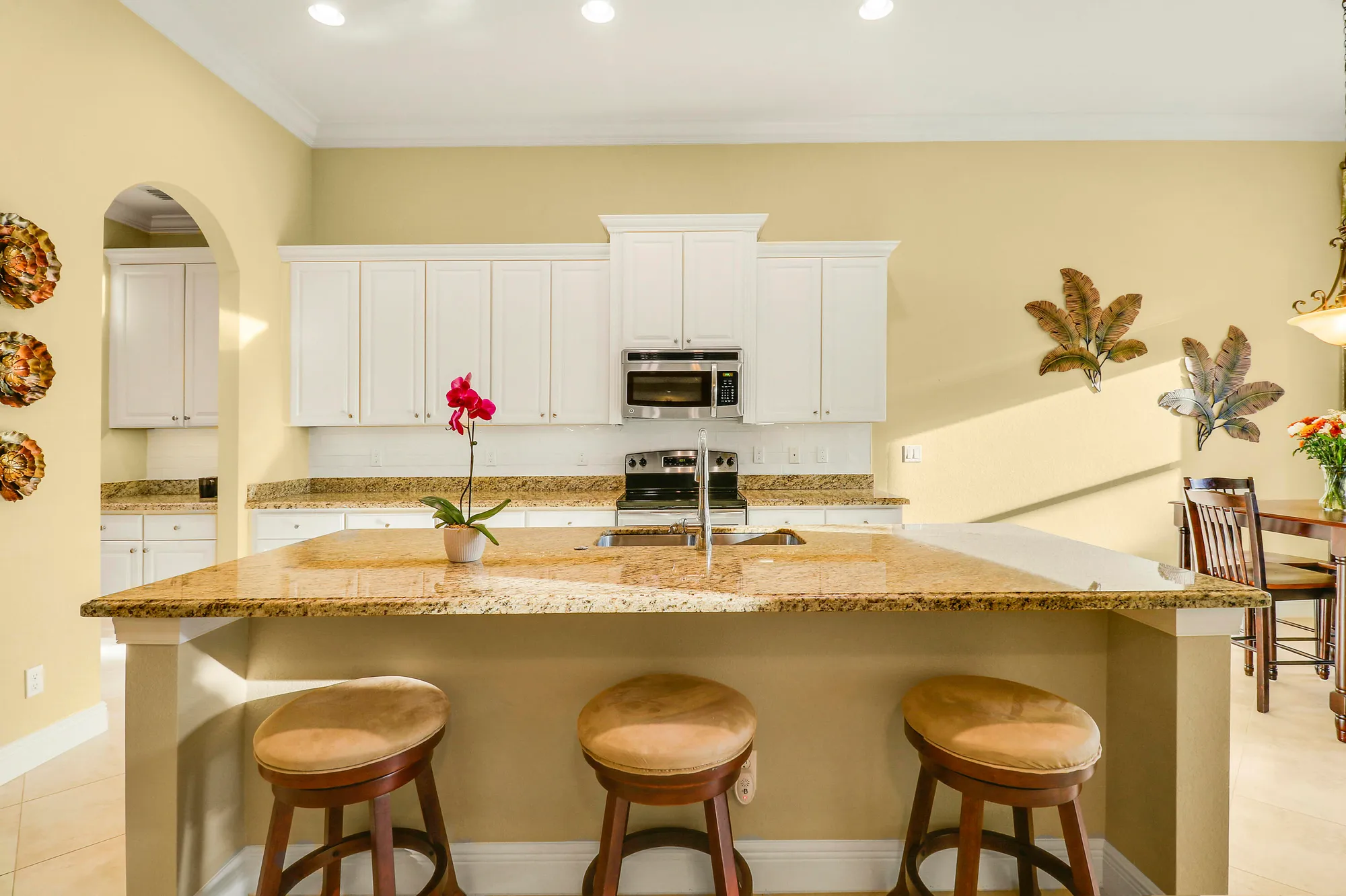 Property Slideshow image 8 of 72 | 16988 sw ambrose way, Port Saint Lucie, FL, 34986