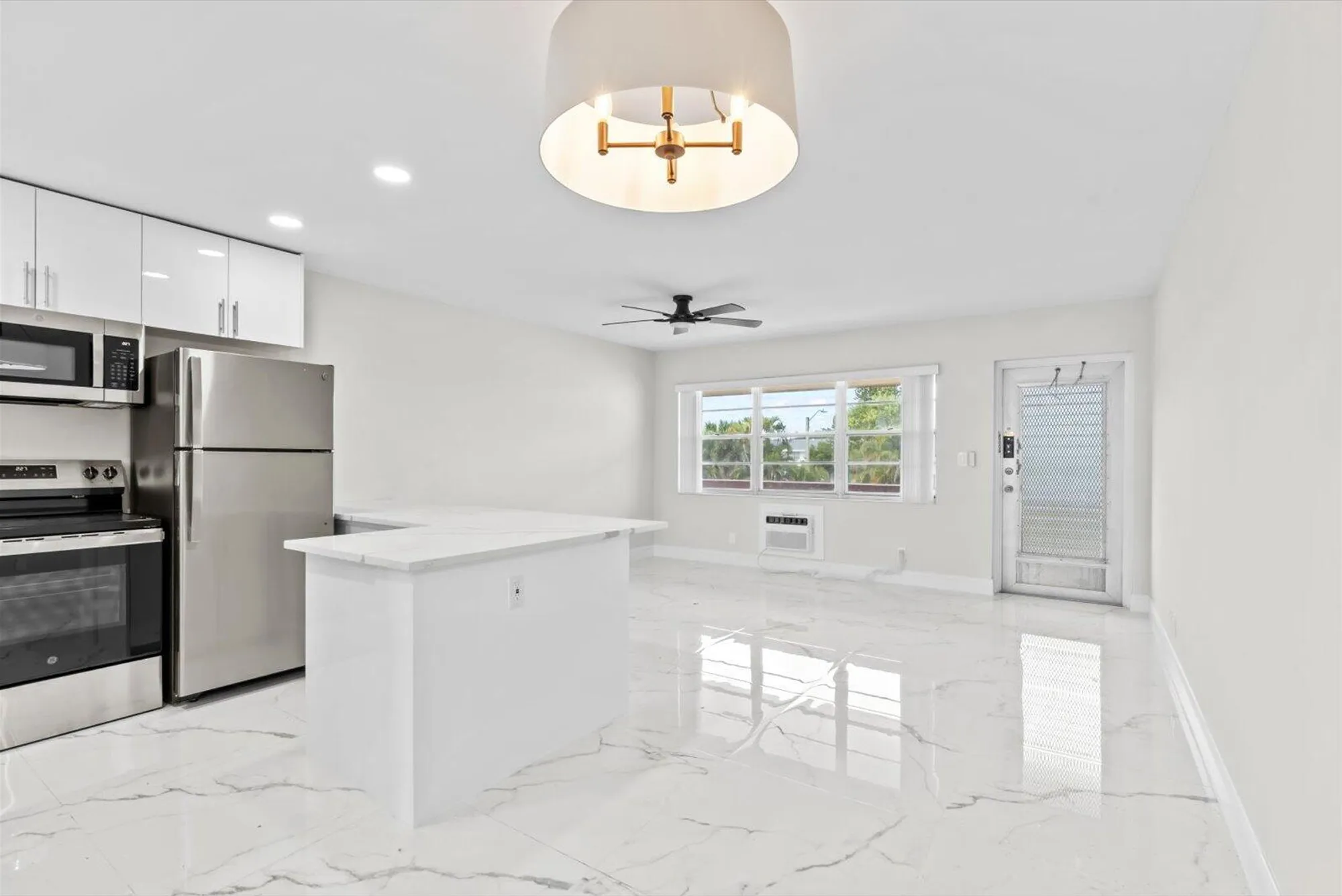 Property Slideshow image 5 of 23 | 17 andover a, West Palm Beach, FL, 33417