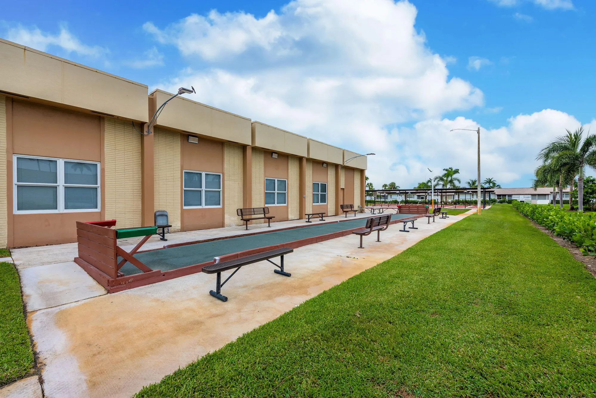 Property Slideshow image 27 of 28 | 2739 dudley dr d, West Palm Beach, FL, 33415