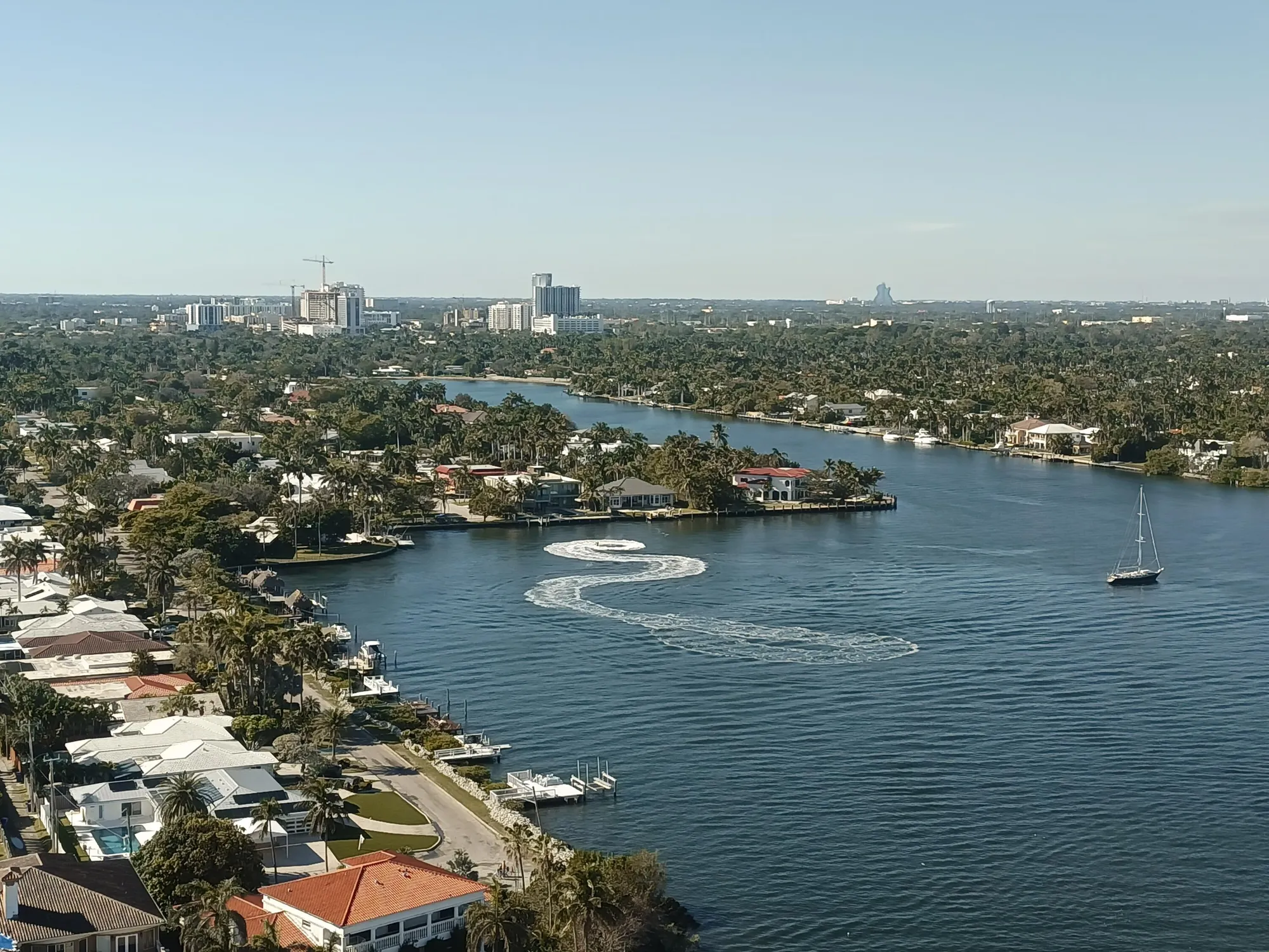 Property Slideshow image 11 of 21 | 1201 s ocean dr 2512s, Hollywood, FL, 33019