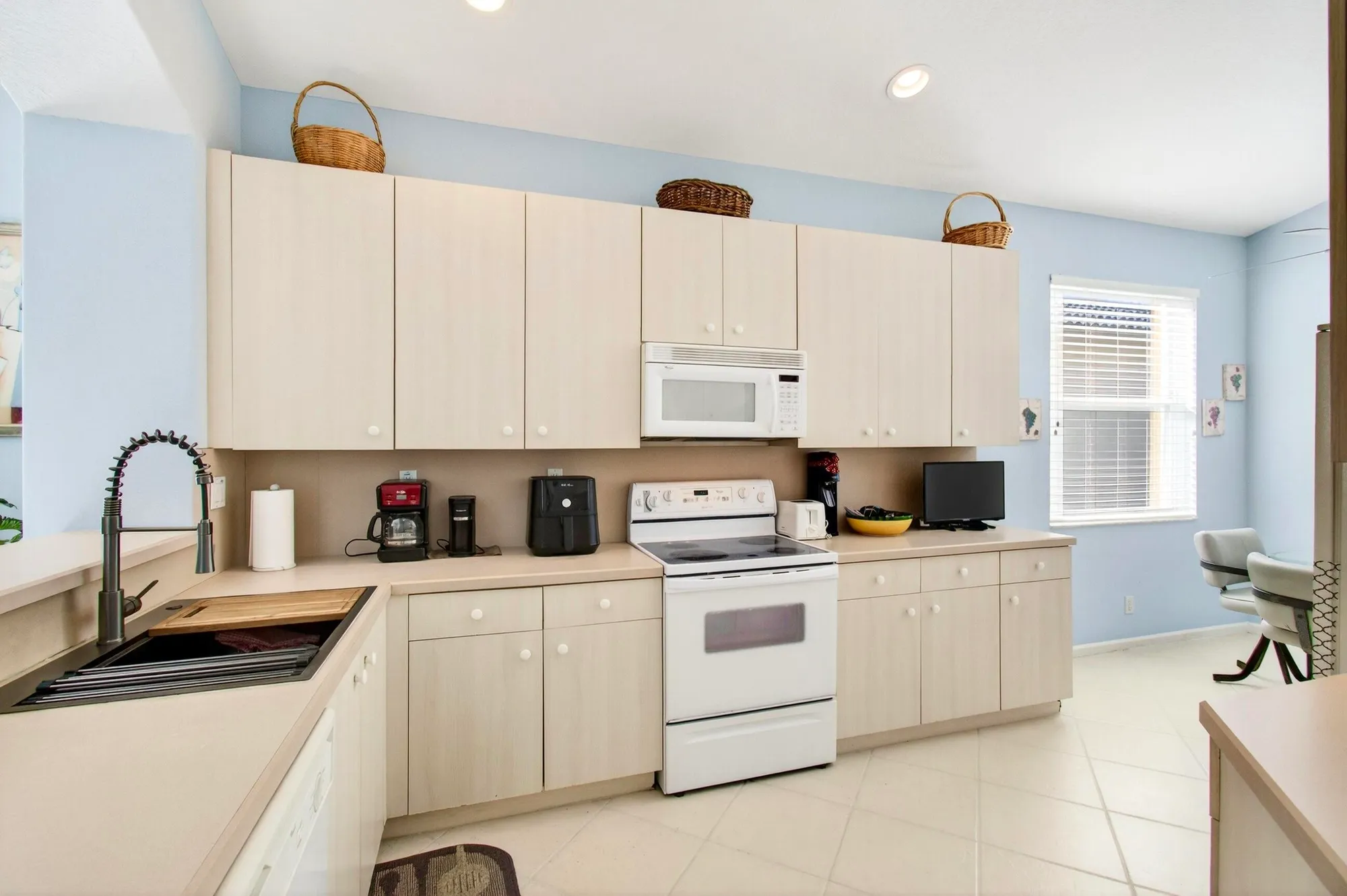 Property Slideshow image 12 of 66 | 7149 cataluna cir, Delray Beach, FL, 33446