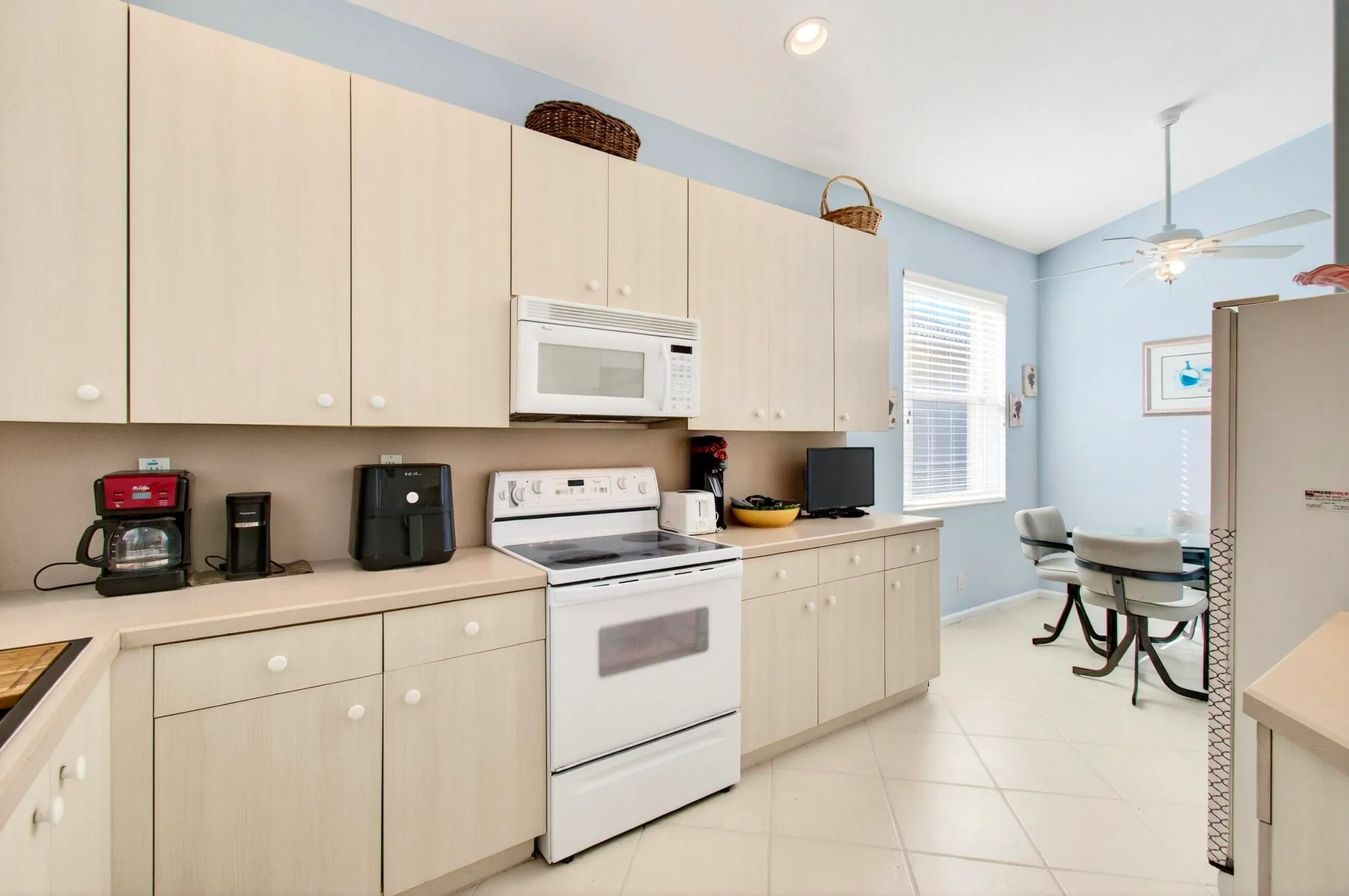 Property Slideshow image 13 of 66 | 7149 cataluna cir, Delray Beach, FL, 33446