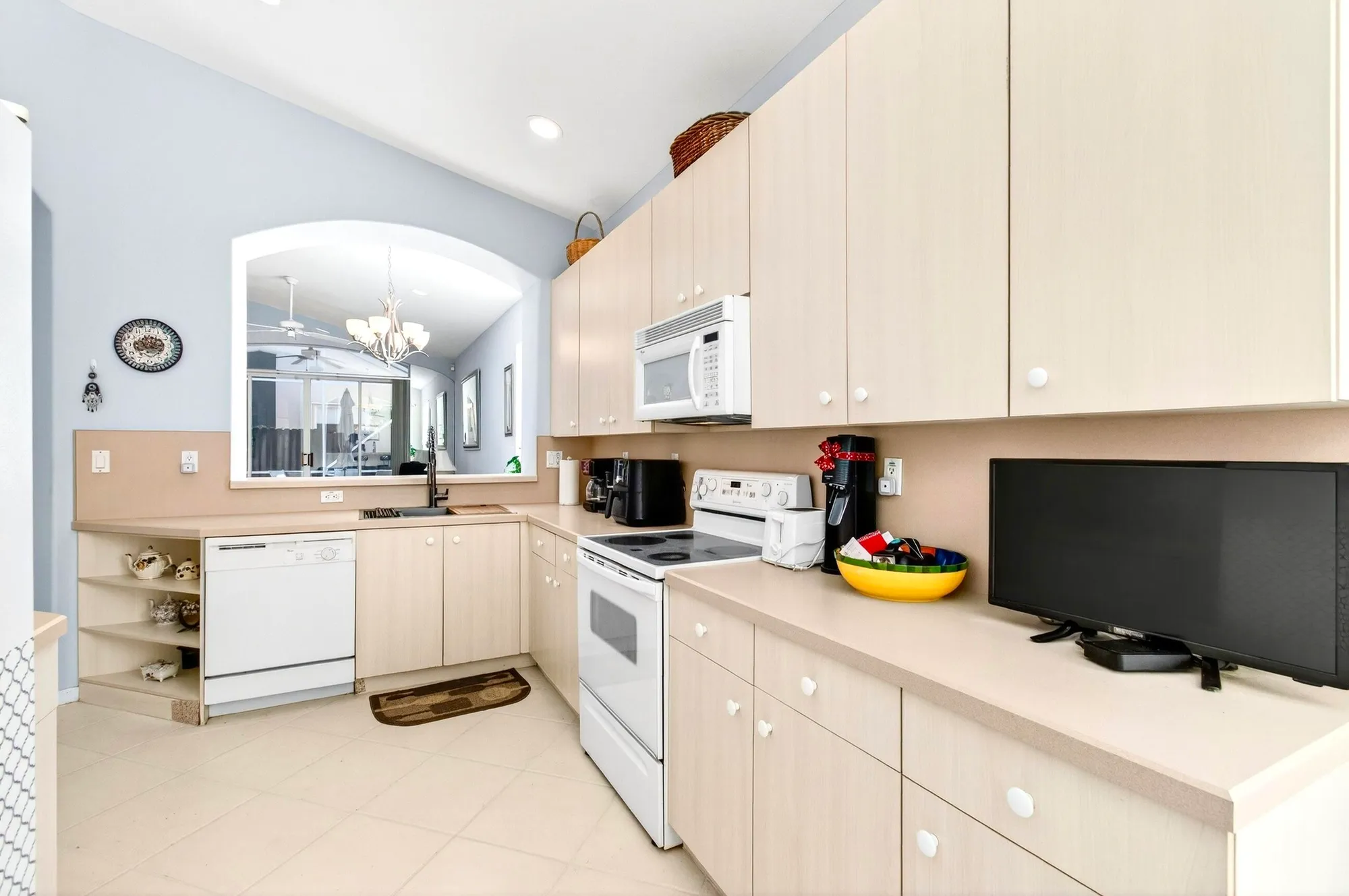 Property Slideshow image 16 of 66 | 7149 cataluna cir, Delray Beach, FL, 33446