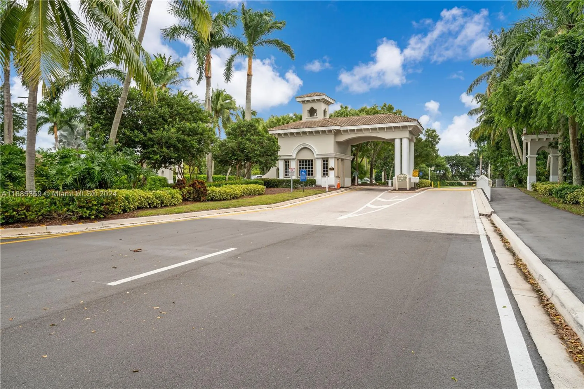 Property Slideshow image 65 of 66 | 7149 cataluna cir, Delray Beach, FL, 33446