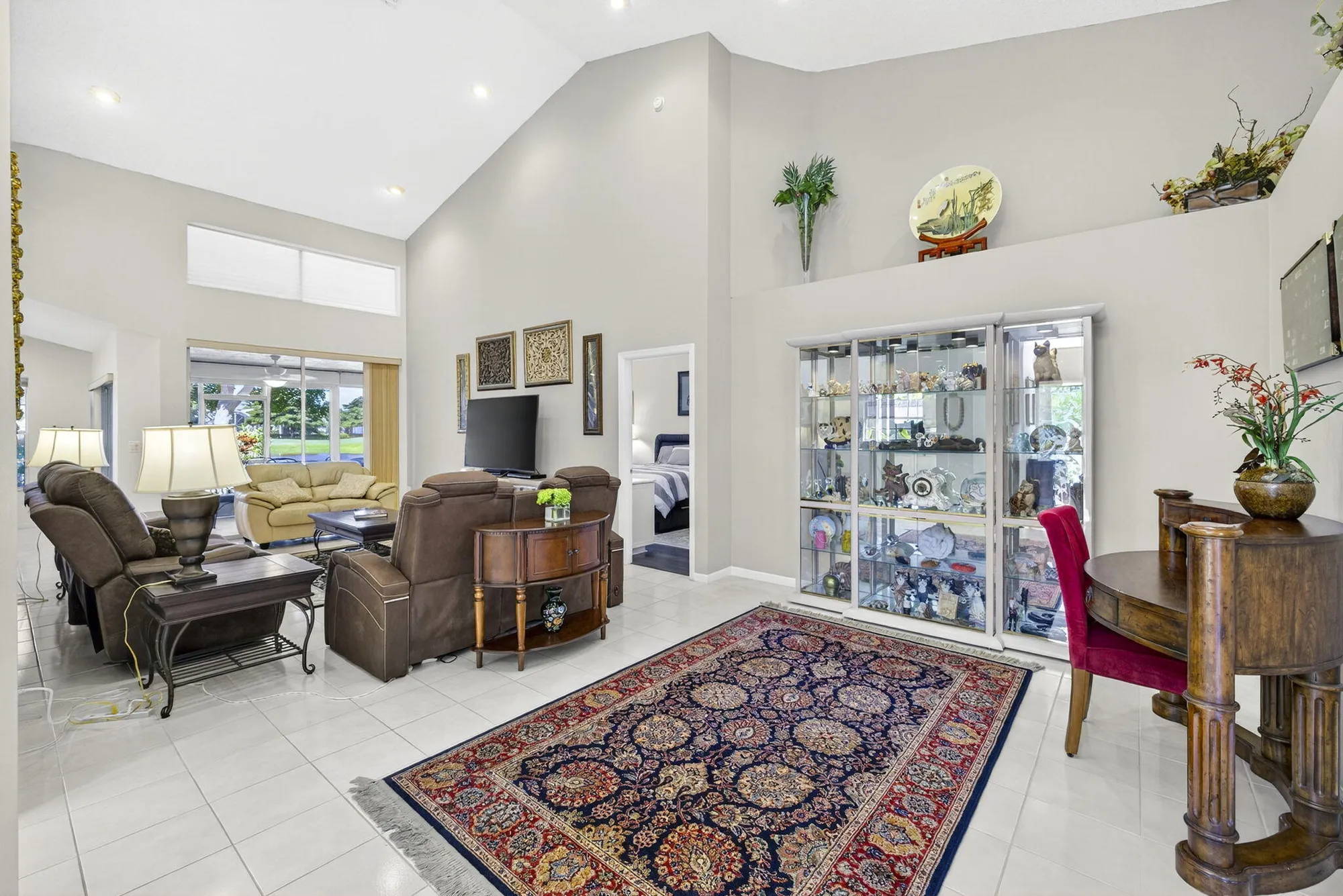 Property Slideshow image 14 of 56 | 6185 greenspointe dr, Boynton Beach, FL, 33437