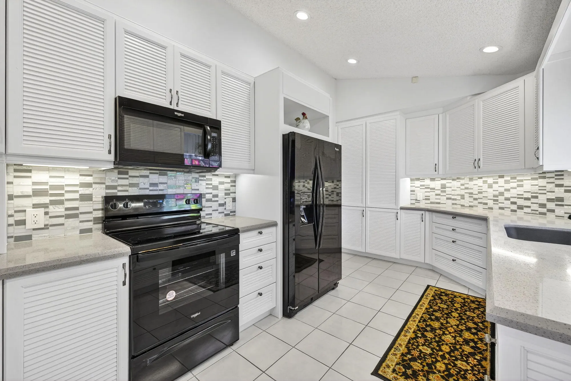 Property Slideshow image 19 of 56 | 6185 greenspointe dr, Boynton Beach, FL, 33437