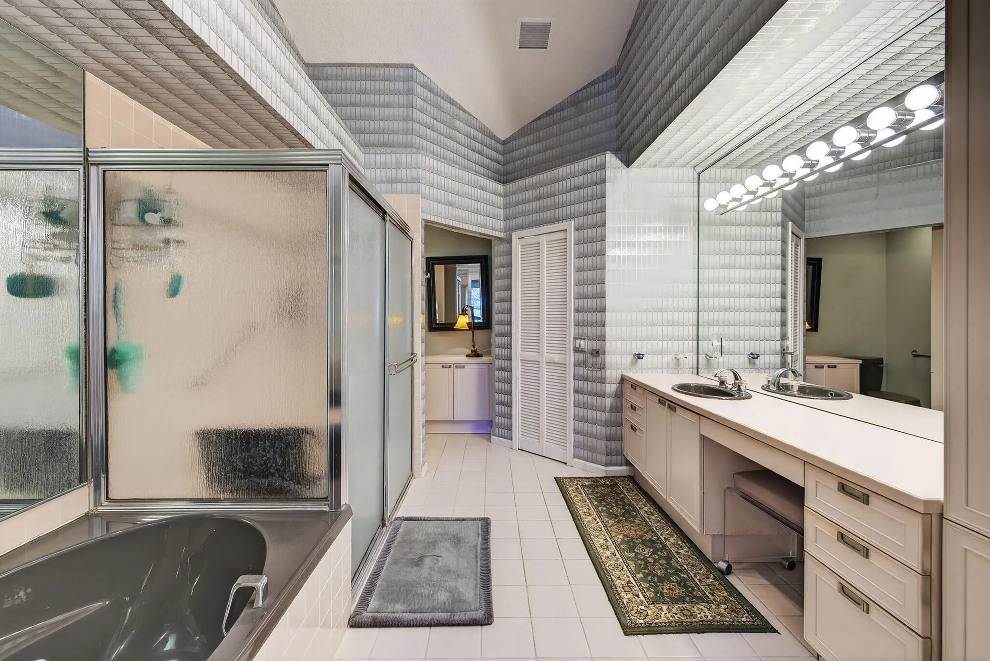 Property Slideshow image 32 of 56 | 6185 greenspointe dr, Boynton Beach, FL, 33437