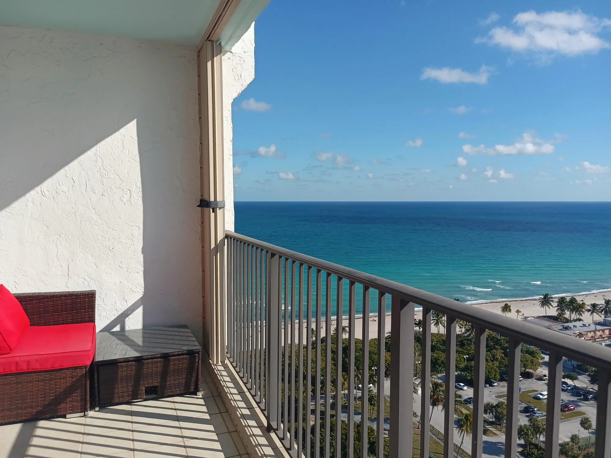 Property Slideshow image 17 of 21 | 1201 s ocean dr 2512s, Hollywood, FL, 33019