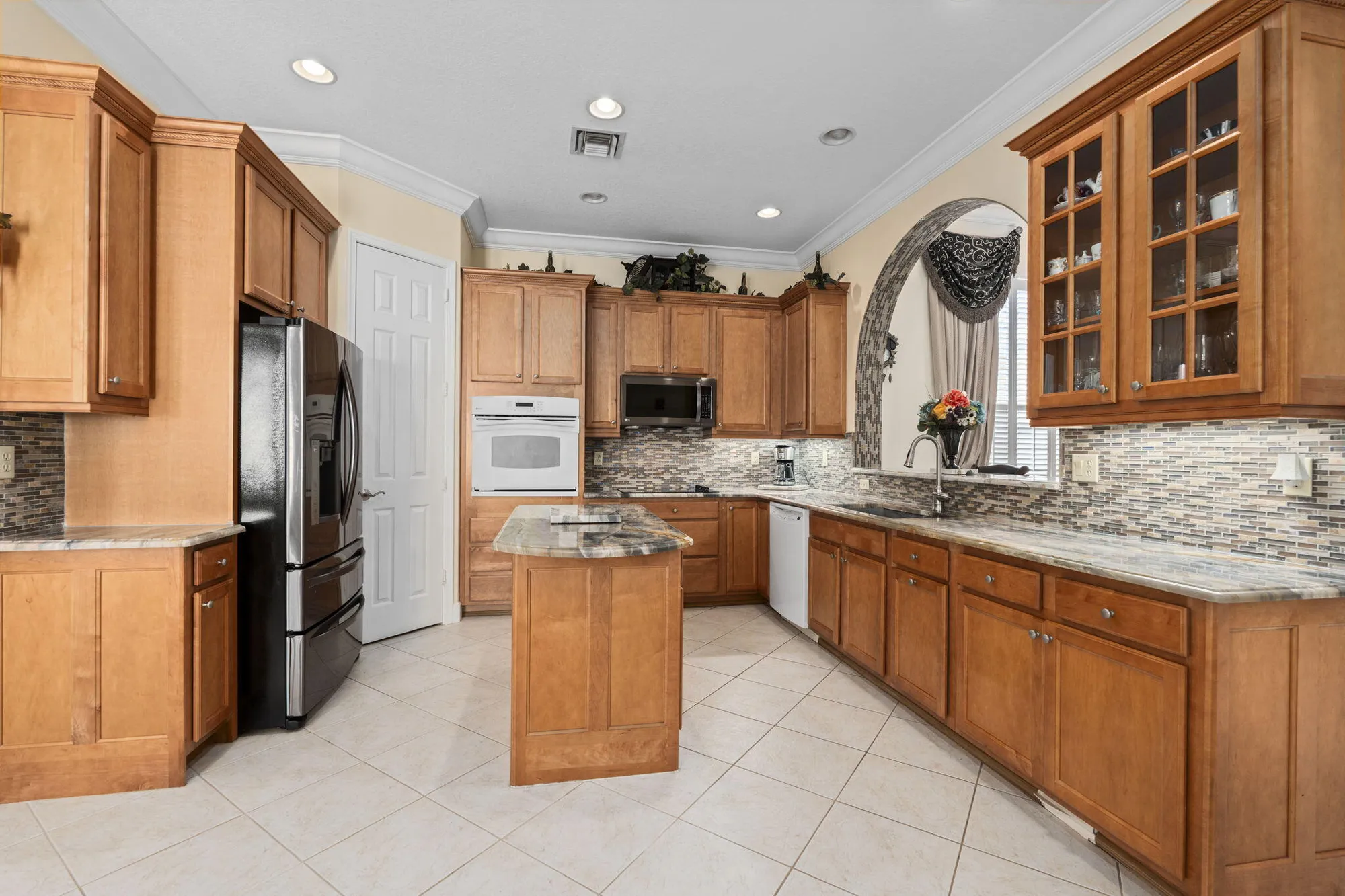 Property Slideshow image 16 of 64 | 9360 sw nuova way, Port Saint Lucie, FL, 34986