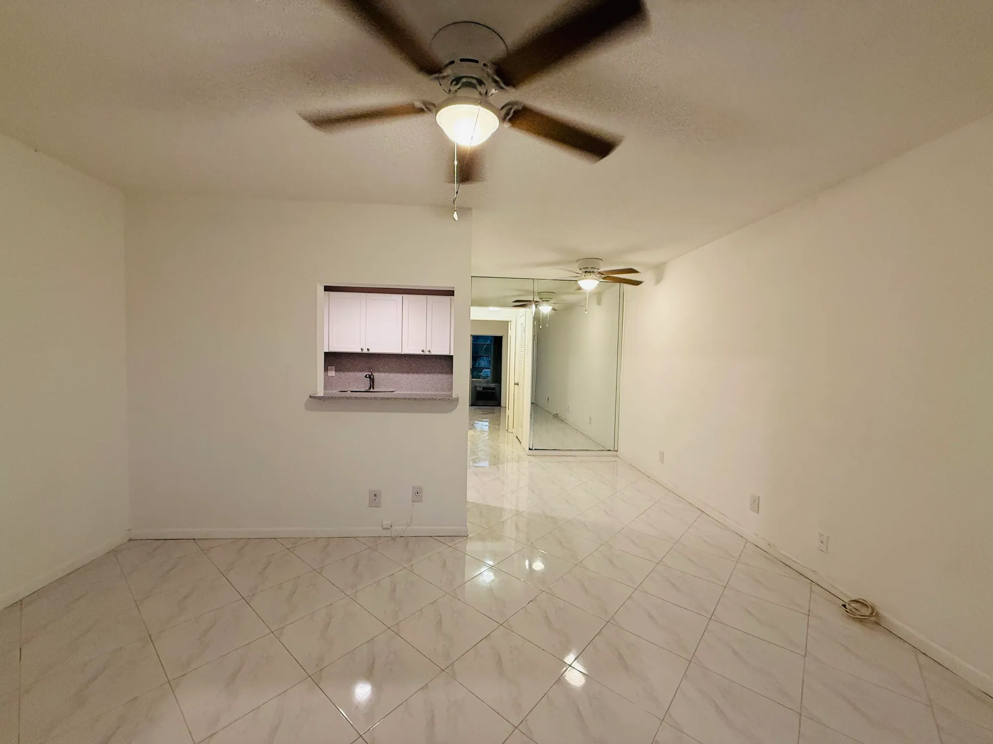 Property Slideshow image 3 of 33 | 198 salisbury i, West Palm Beach, FL, 33417