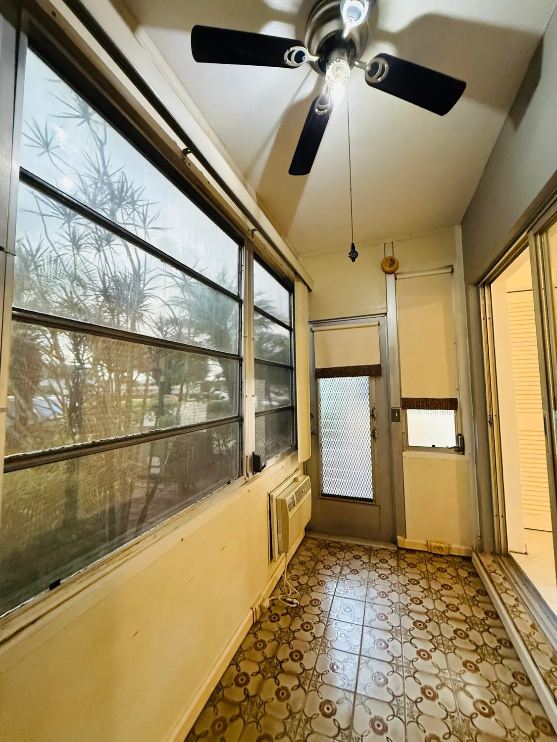 Property Slideshow image 18 of 33 | 198 salisbury i, West Palm Beach, FL, 33417