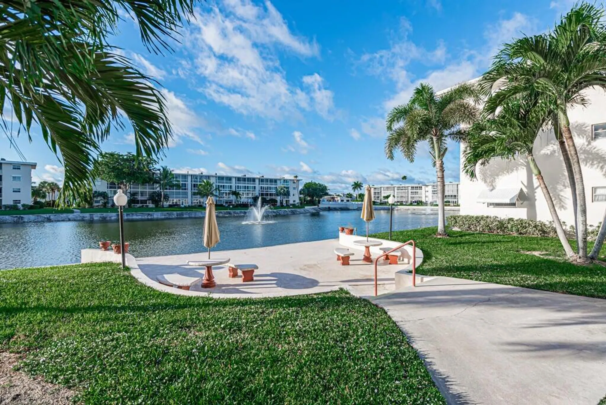 Property Slideshow image 32 of 34 | 2668 garden dr 108, Lake Worth, FL, 33461