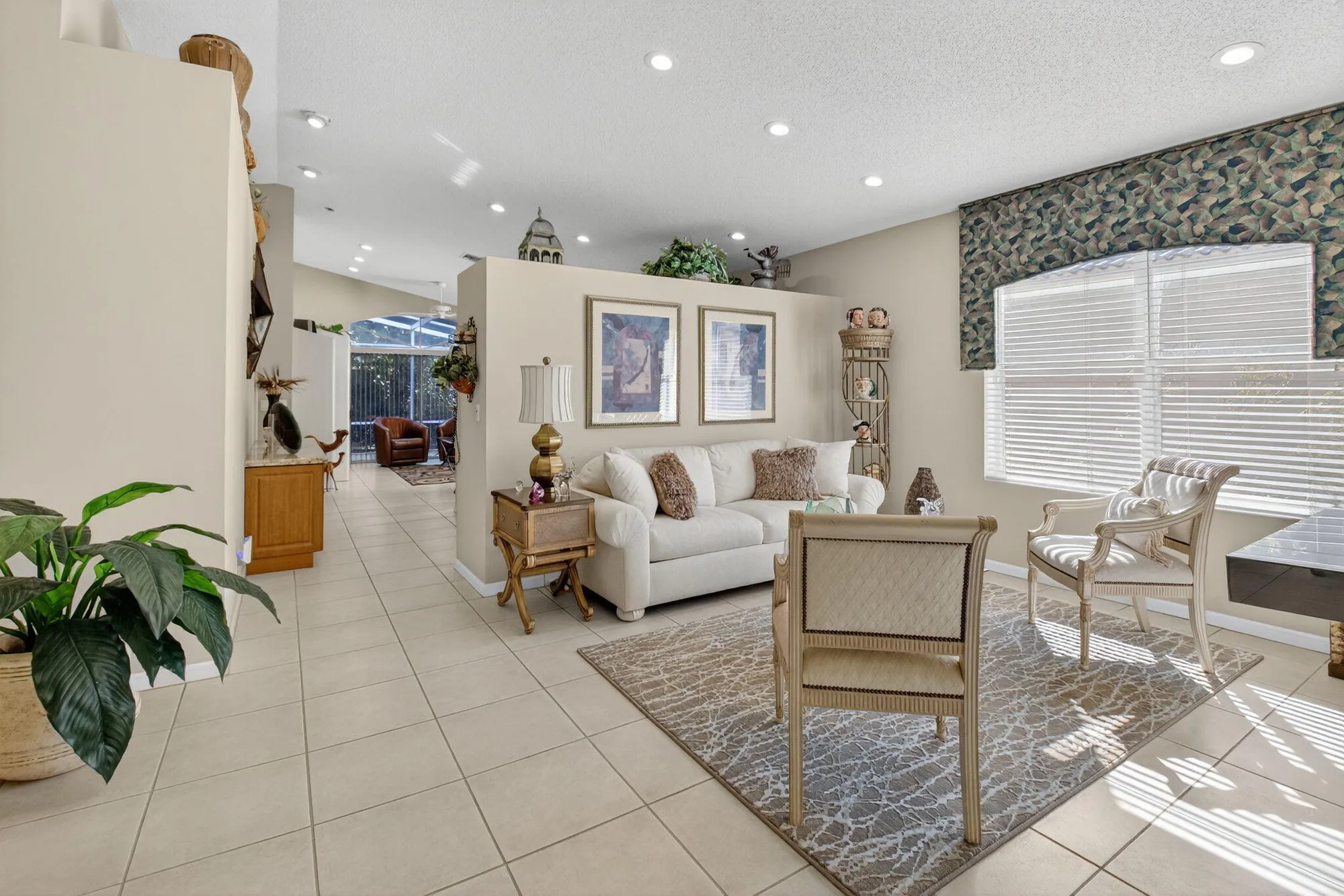 Property Slideshow image 7 of 52 | 9598 cherry blossom ct, Boynton Beach, FL, 33437
