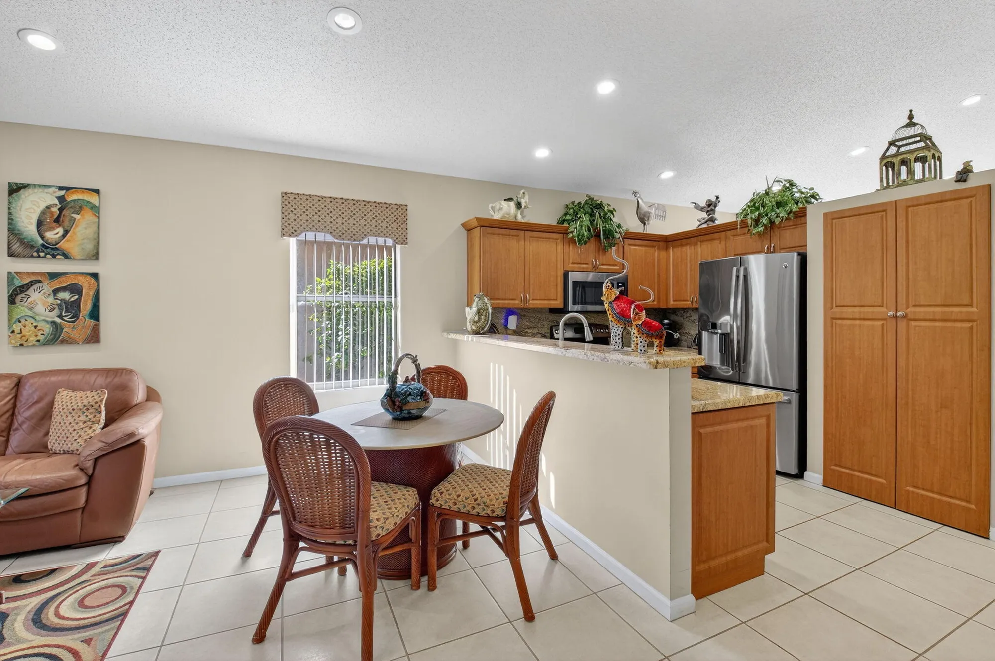 Property Slideshow image 16 of 52 | 9598 cherry blossom ct, Boynton Beach, FL, 33437