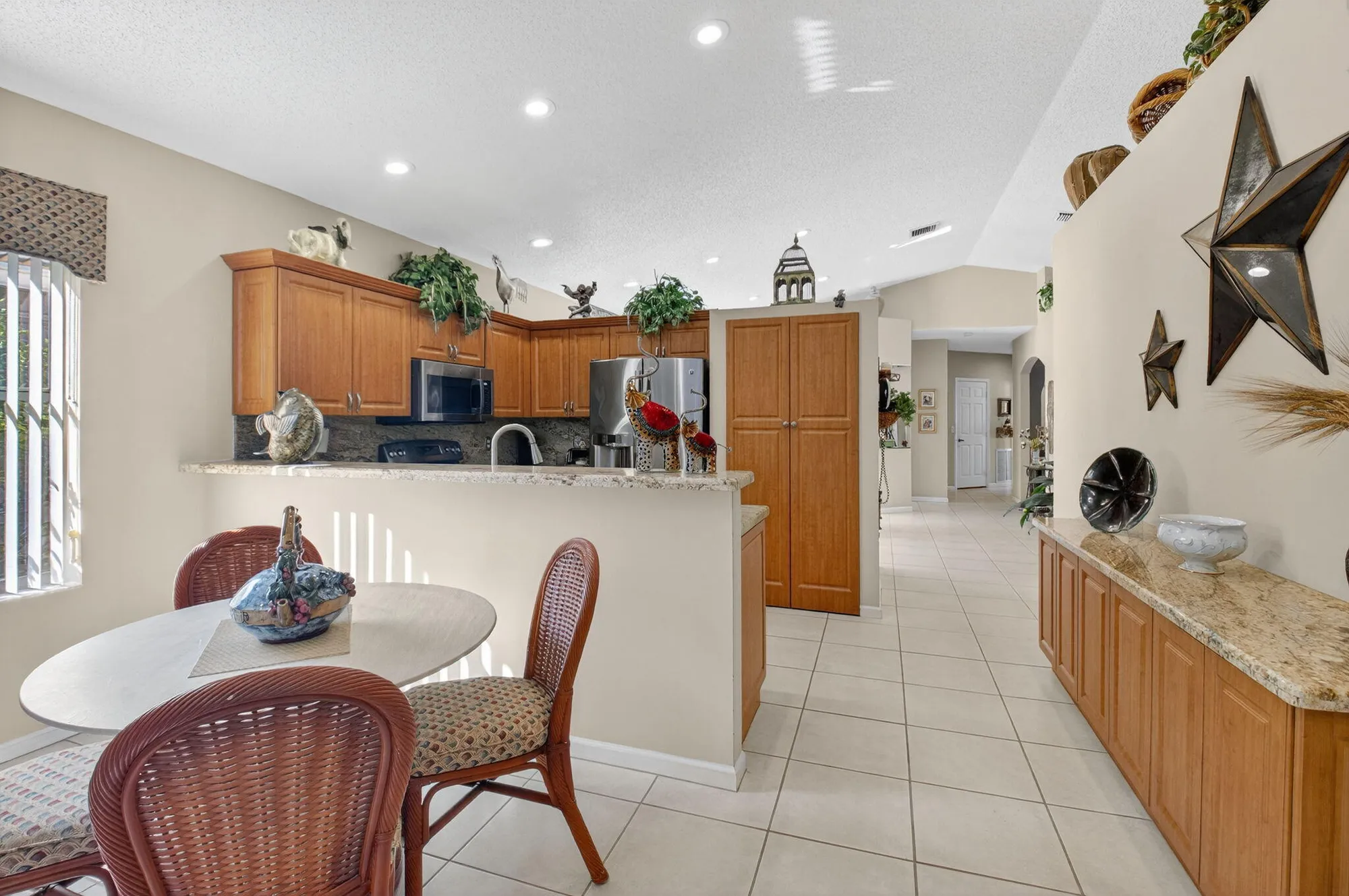 Property Slideshow image 15 of 52 | 9598 cherry blossom ct, Boynton Beach, FL, 33437