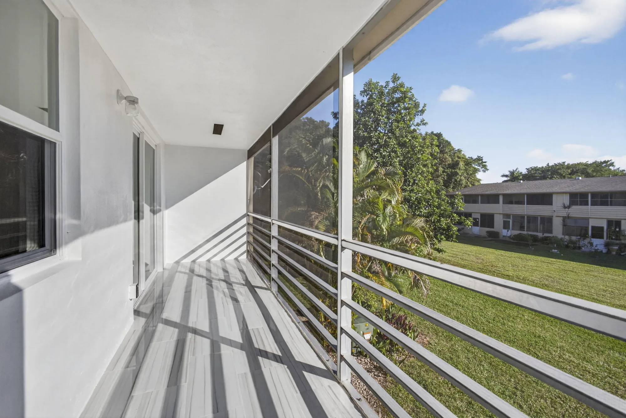 Property Slideshow image 18 of 39 | 149 hastings i, West Palm Beach, FL, 33417