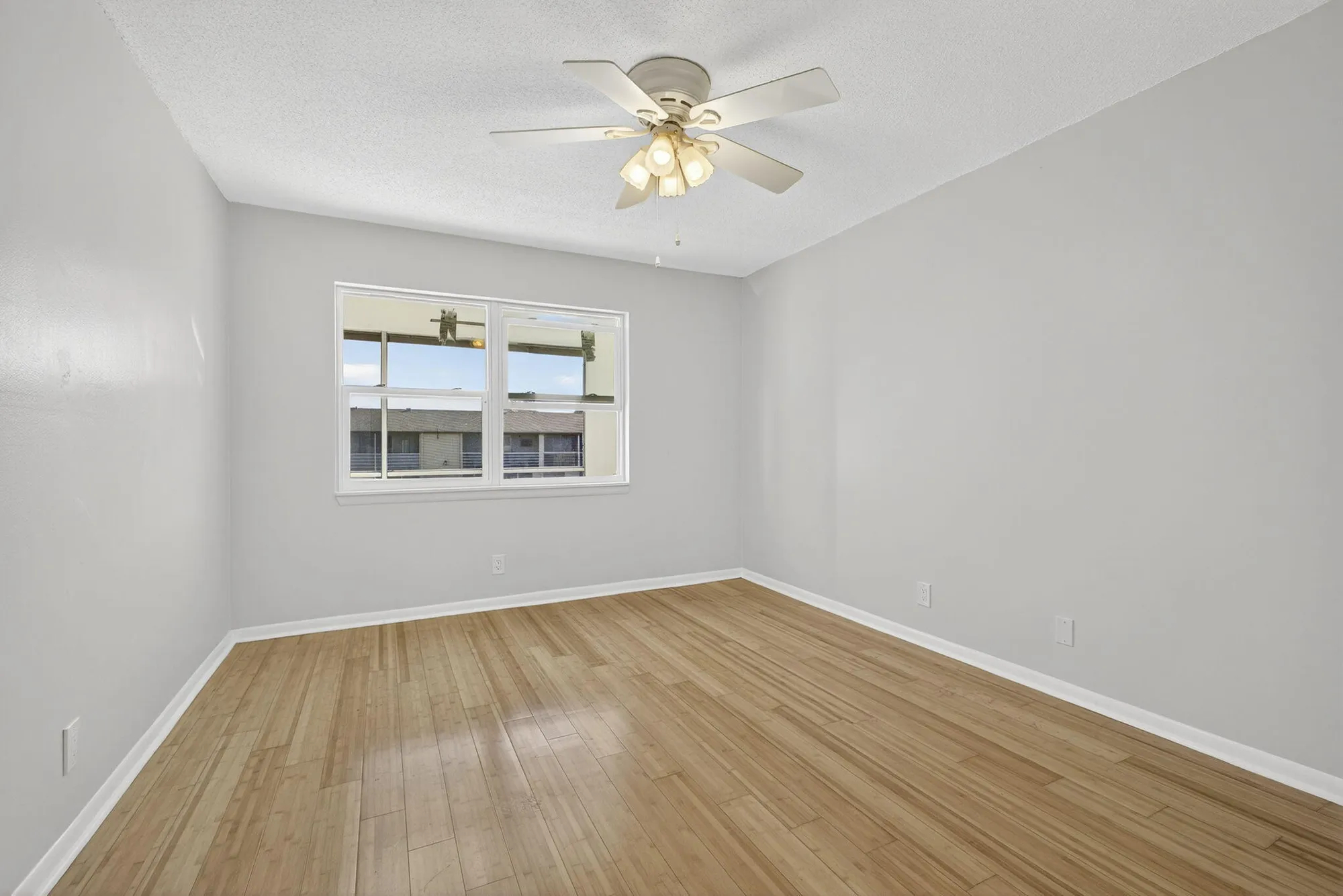 Property Slideshow image 14 of 39 | 149 hastings i, West Palm Beach, FL, 33417