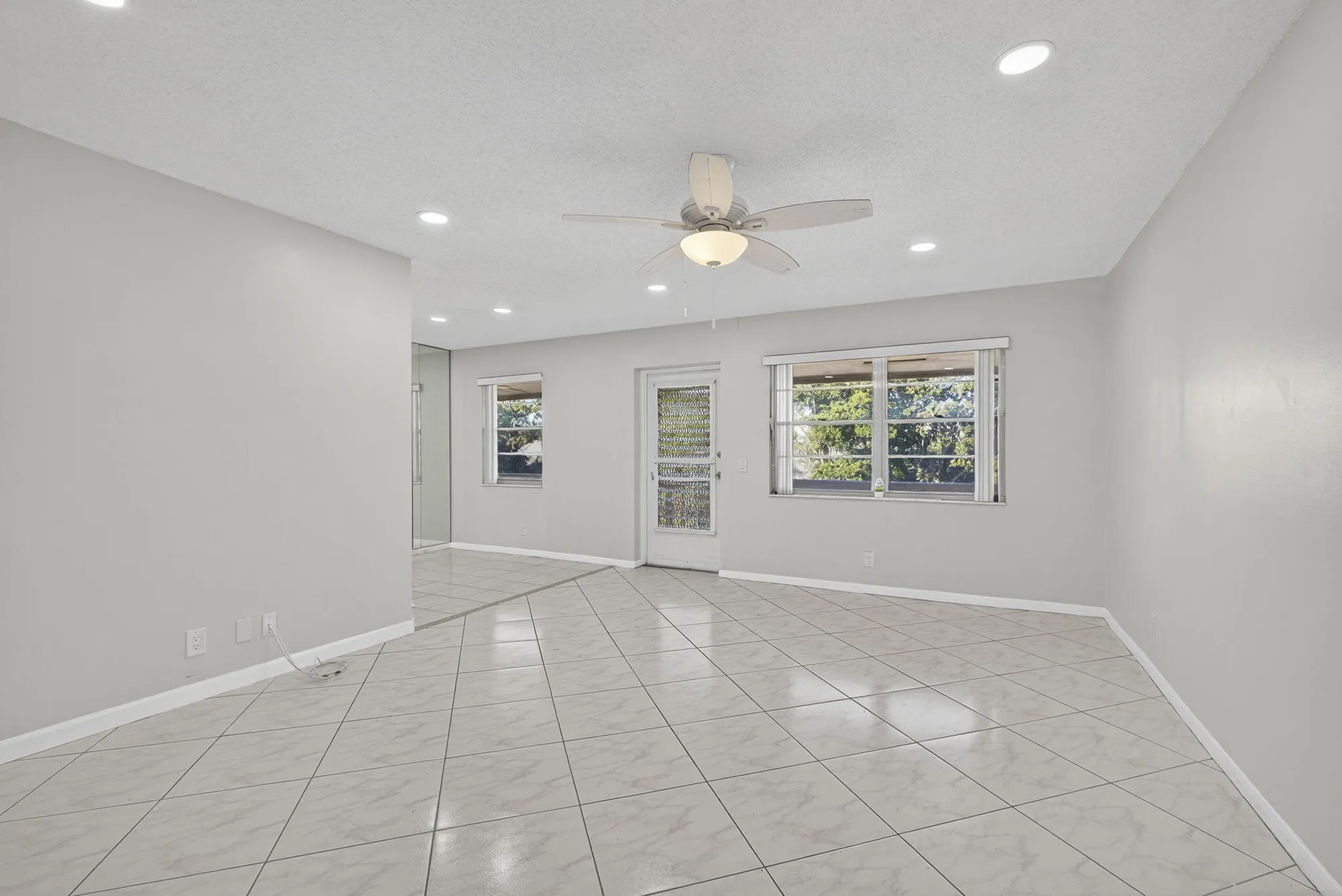 Property Slideshow image 3 of 39 | 149 hastings i, West Palm Beach, FL, 33417