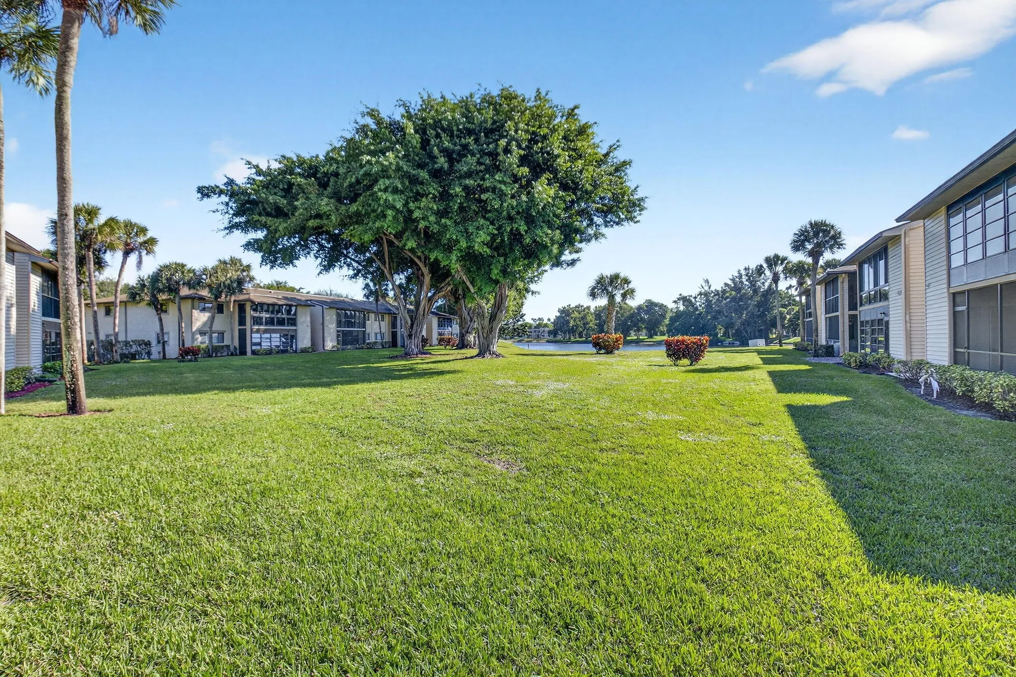 Property Slideshow image 26 of 51 | 15492 lakes of delray blvd apt 106, Delray Beach, FL, 33484