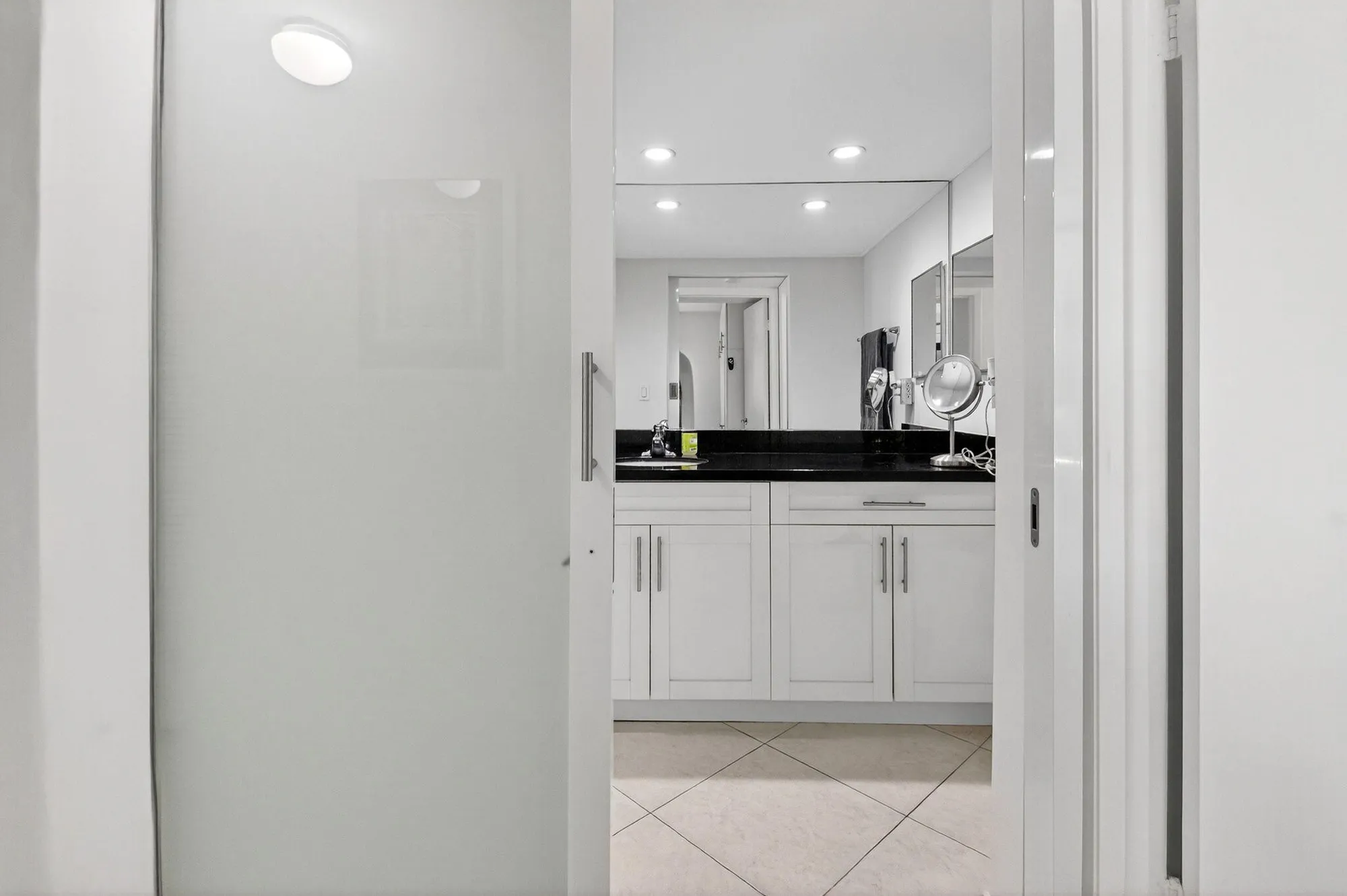 Property Slideshow image 19 of 51 | 15492 lakes of delray blvd apt 106, Delray Beach, FL, 33484