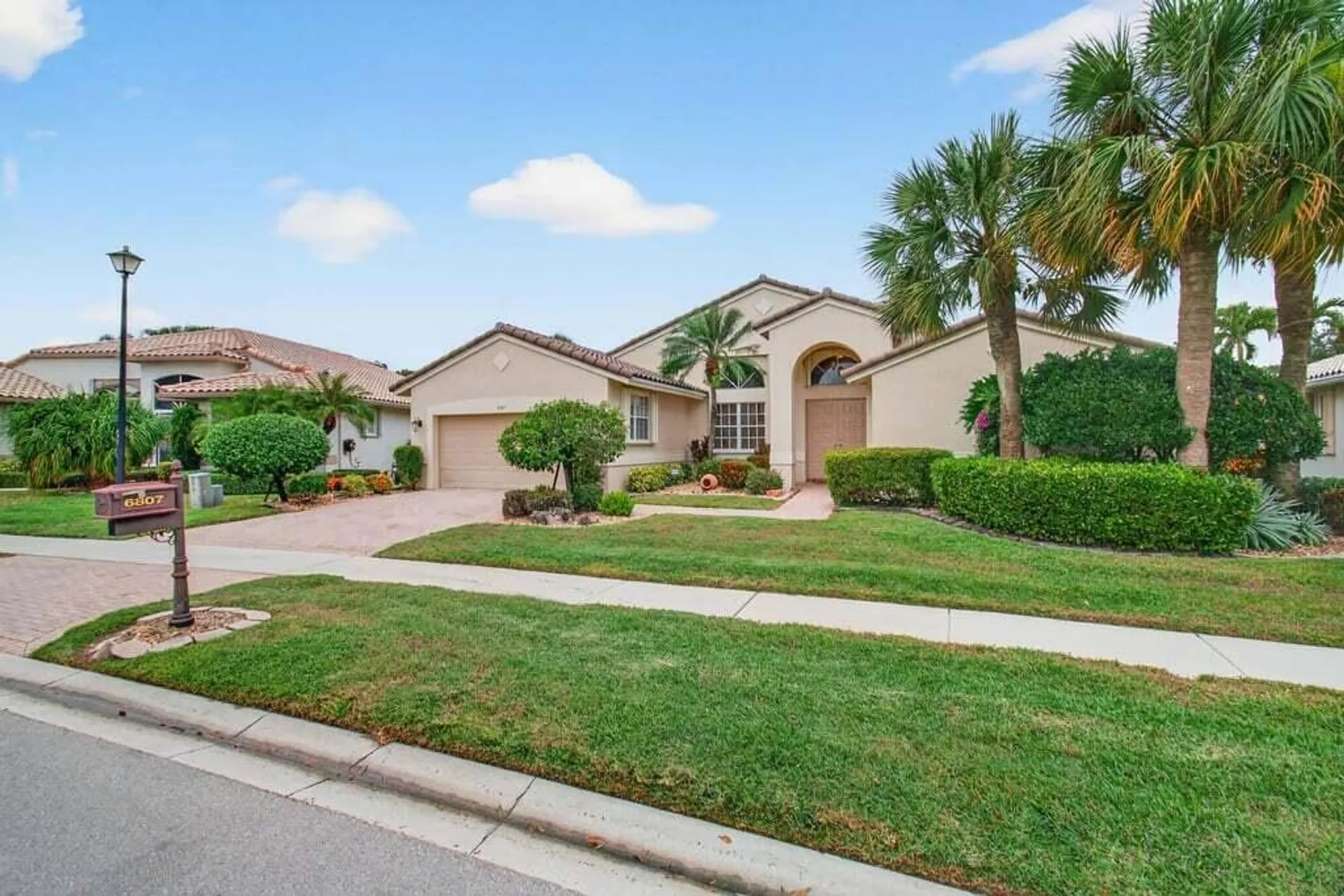 Property Slideshow image 1 of 59 | 6807 w liseron, Boynton Beach, FL, 33437