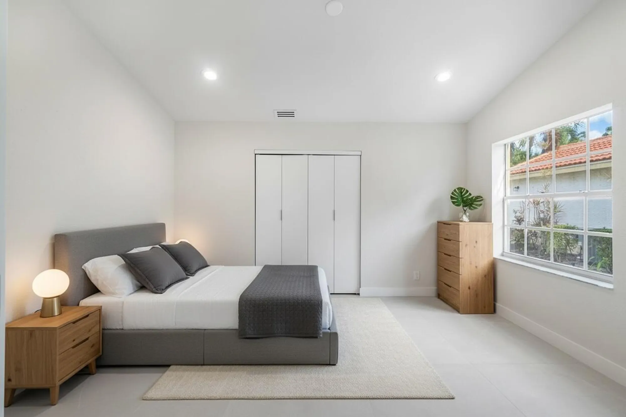 Property Slideshow image 20 of 46 | 6170 lake hibiscus dr, Delray Beach, FL, 33484