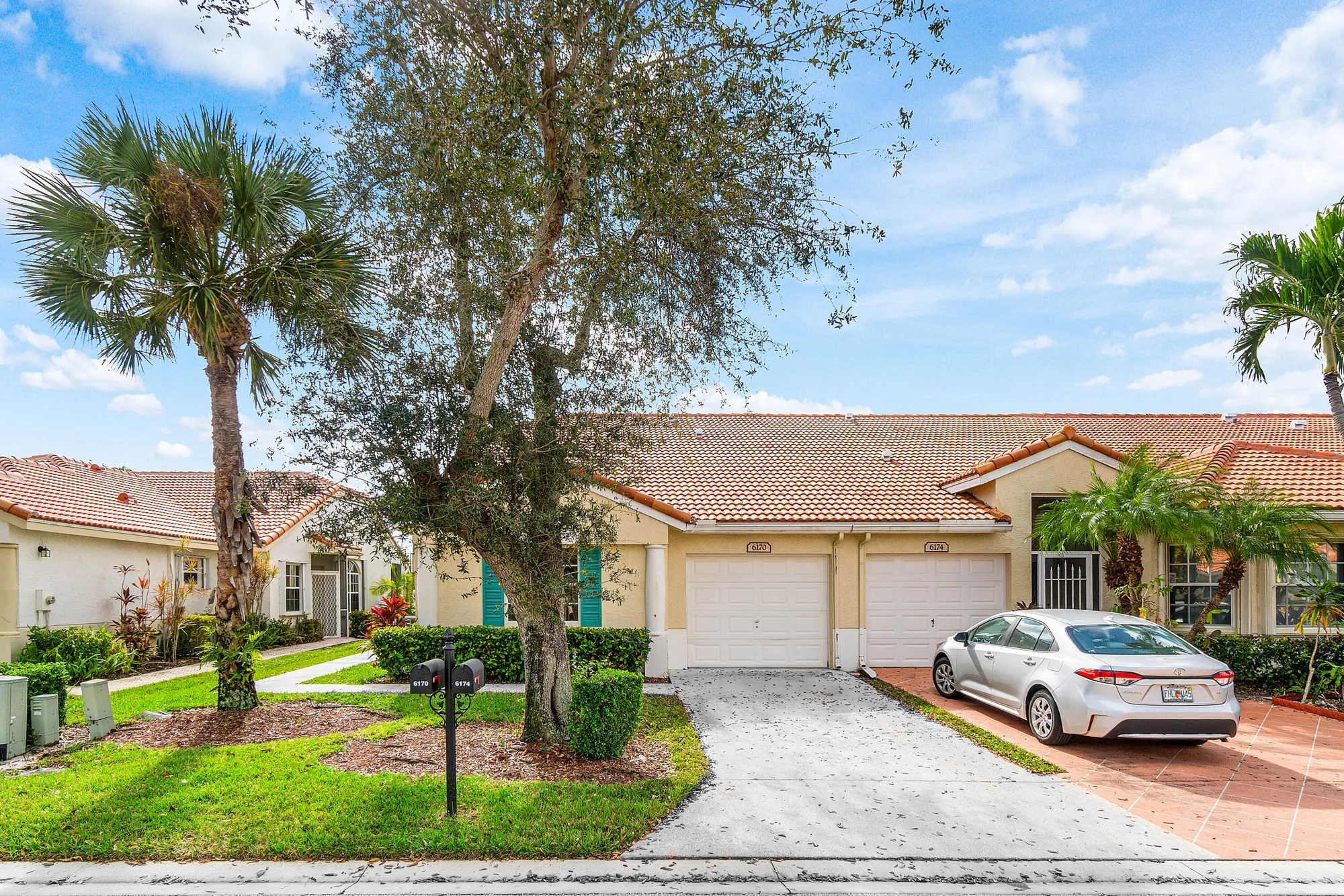 Property Slideshow image 42 of 46 | 6170 lake hibiscus dr, Delray Beach, FL, 33484