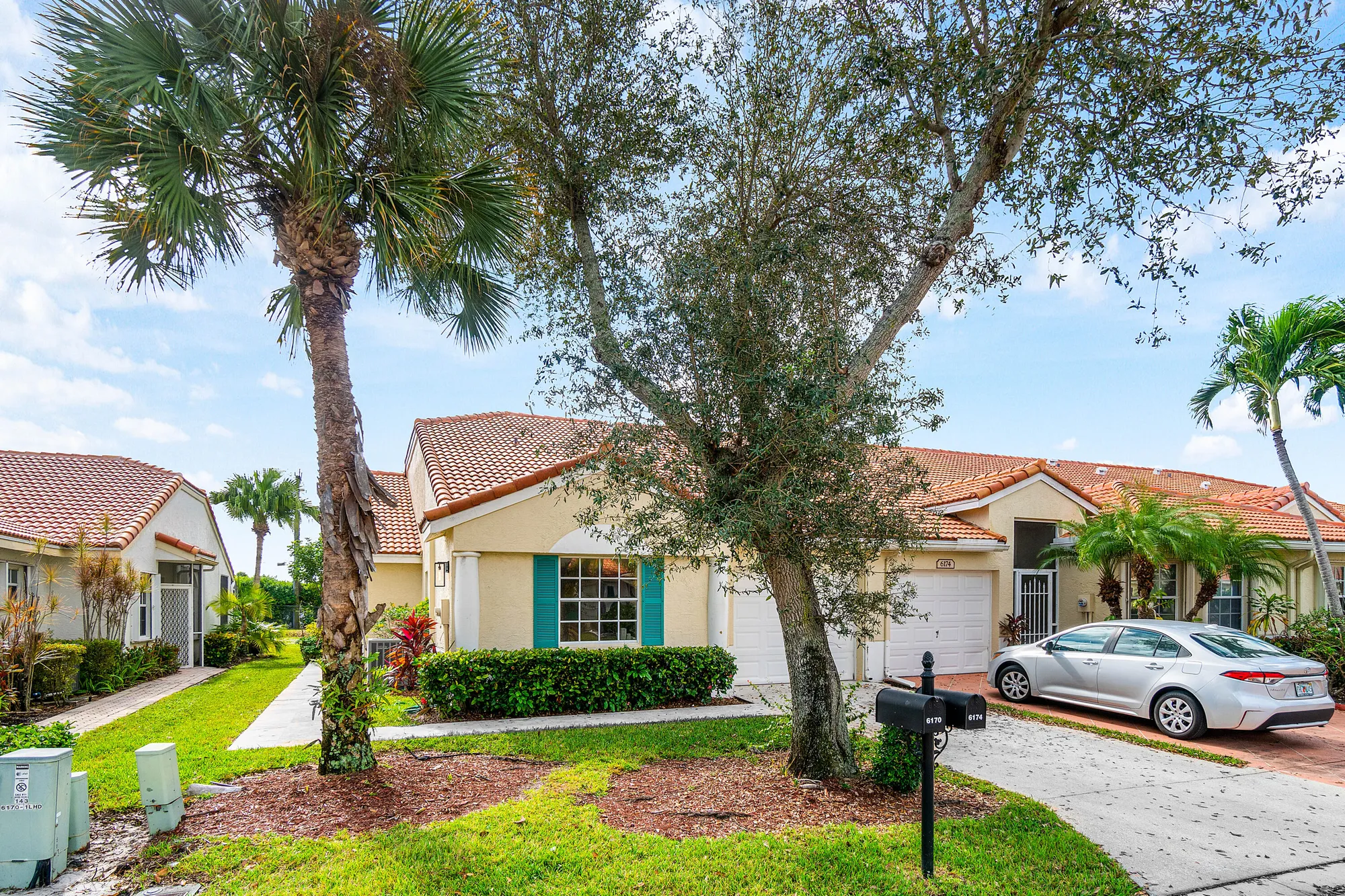 Property Slideshow image 43 of 46 | 6170 lake hibiscus dr, Delray Beach, FL, 33484