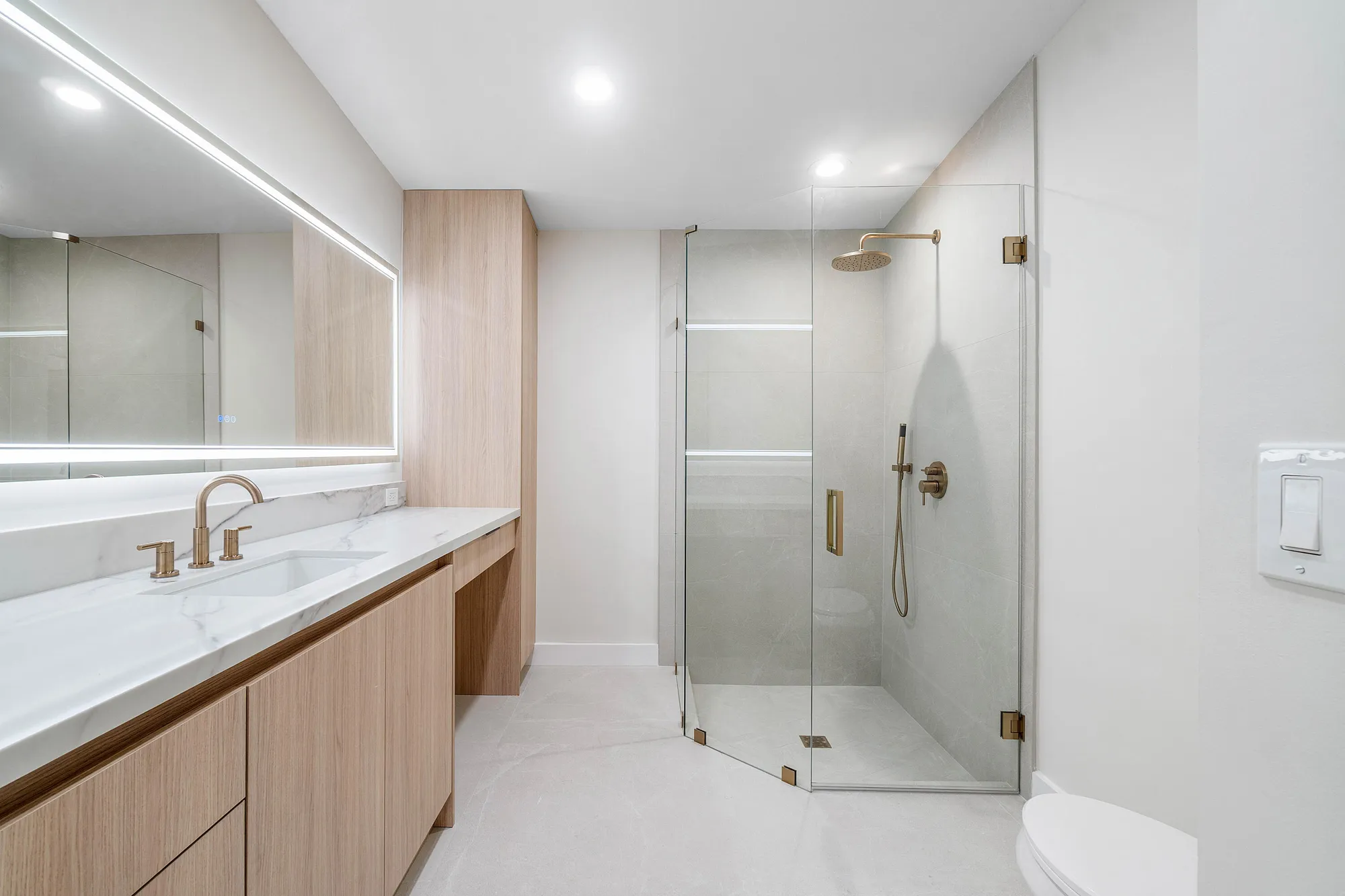 Property Slideshow image 12 of 46 | 6170 lake hibiscus dr, Delray Beach, FL, 33484