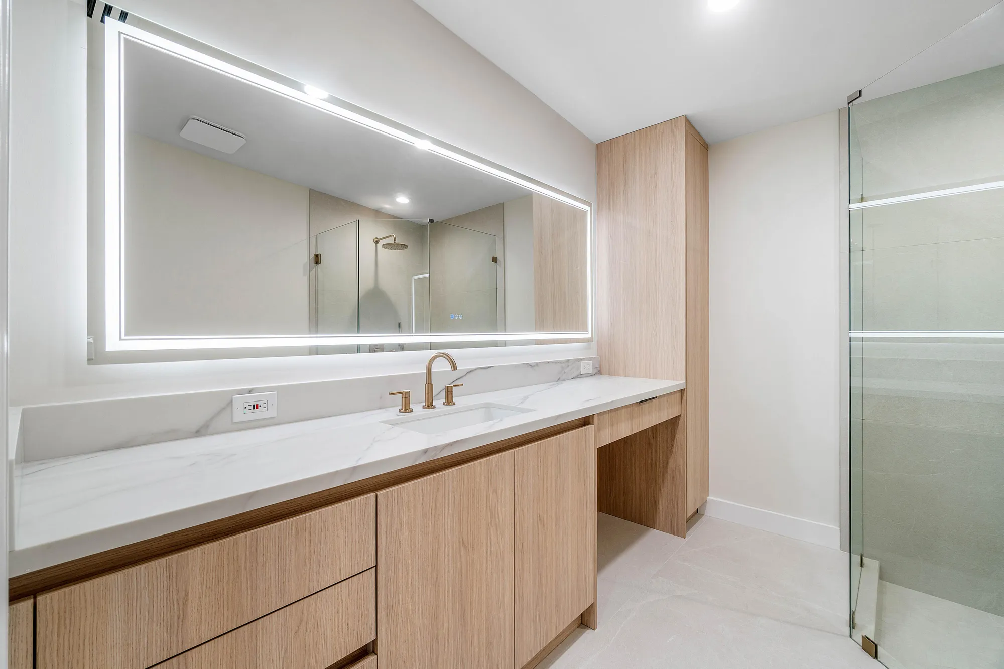 Property Slideshow image 11 of 46 | 6170 lake hibiscus dr, Delray Beach, FL, 33484