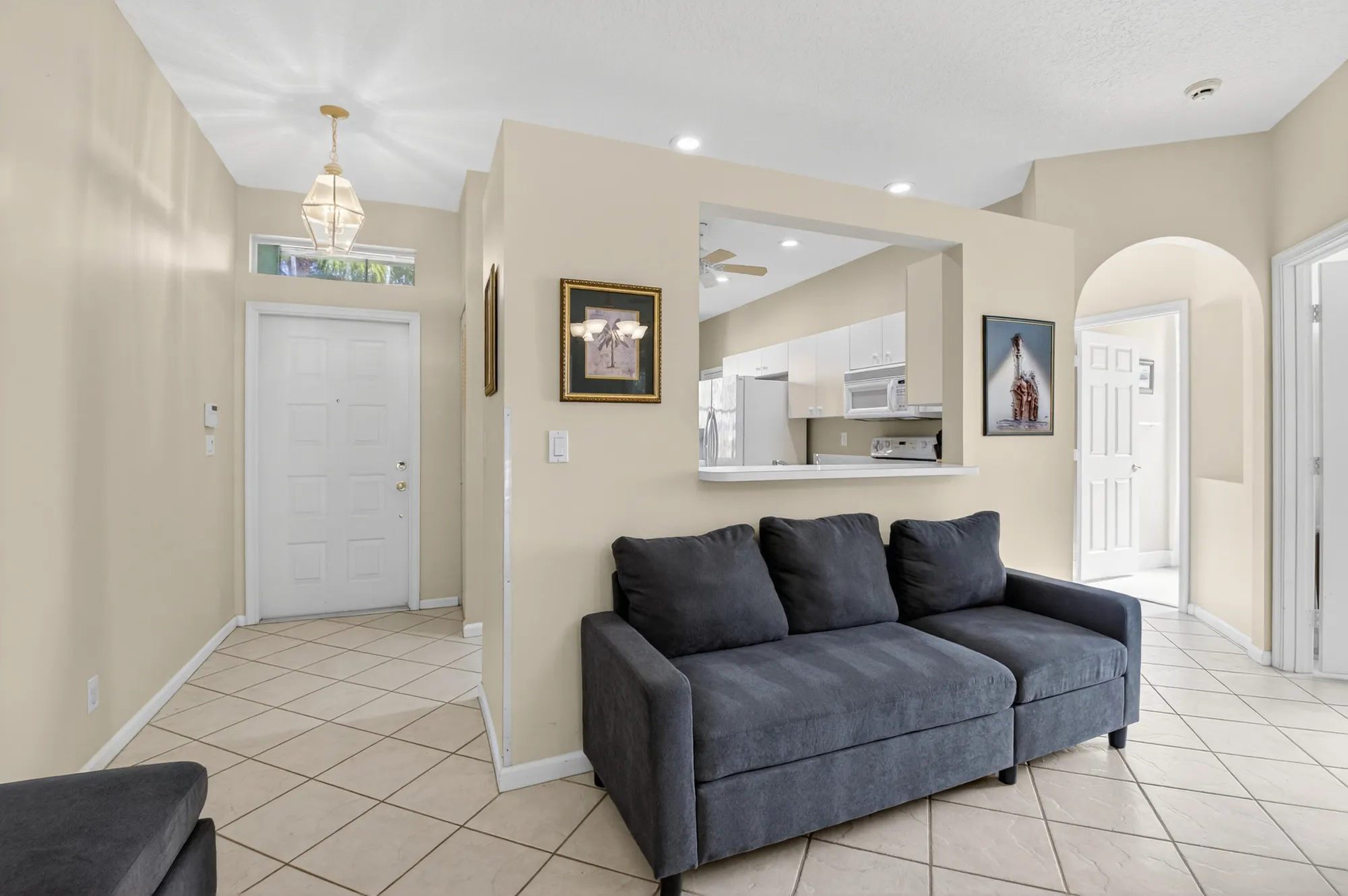 Property Slideshow image 15 of 64 | 10612 royal caribbean cir, Boynton Beach, FL, 33437