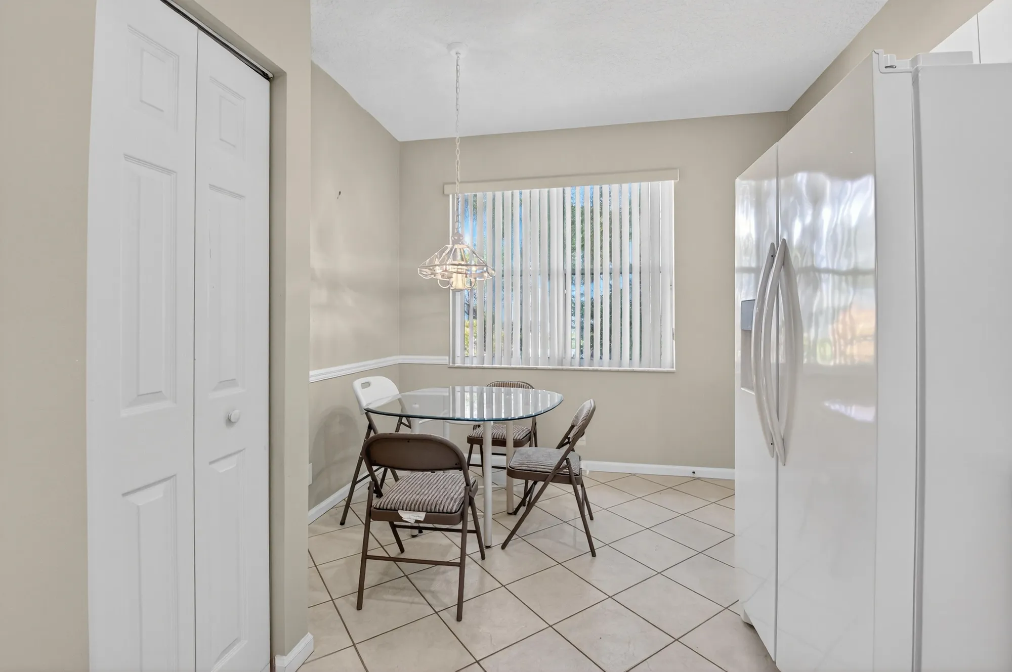 Property Slideshow image 19 of 64 | 10612 royal caribbean cir, Boynton Beach, FL, 33437