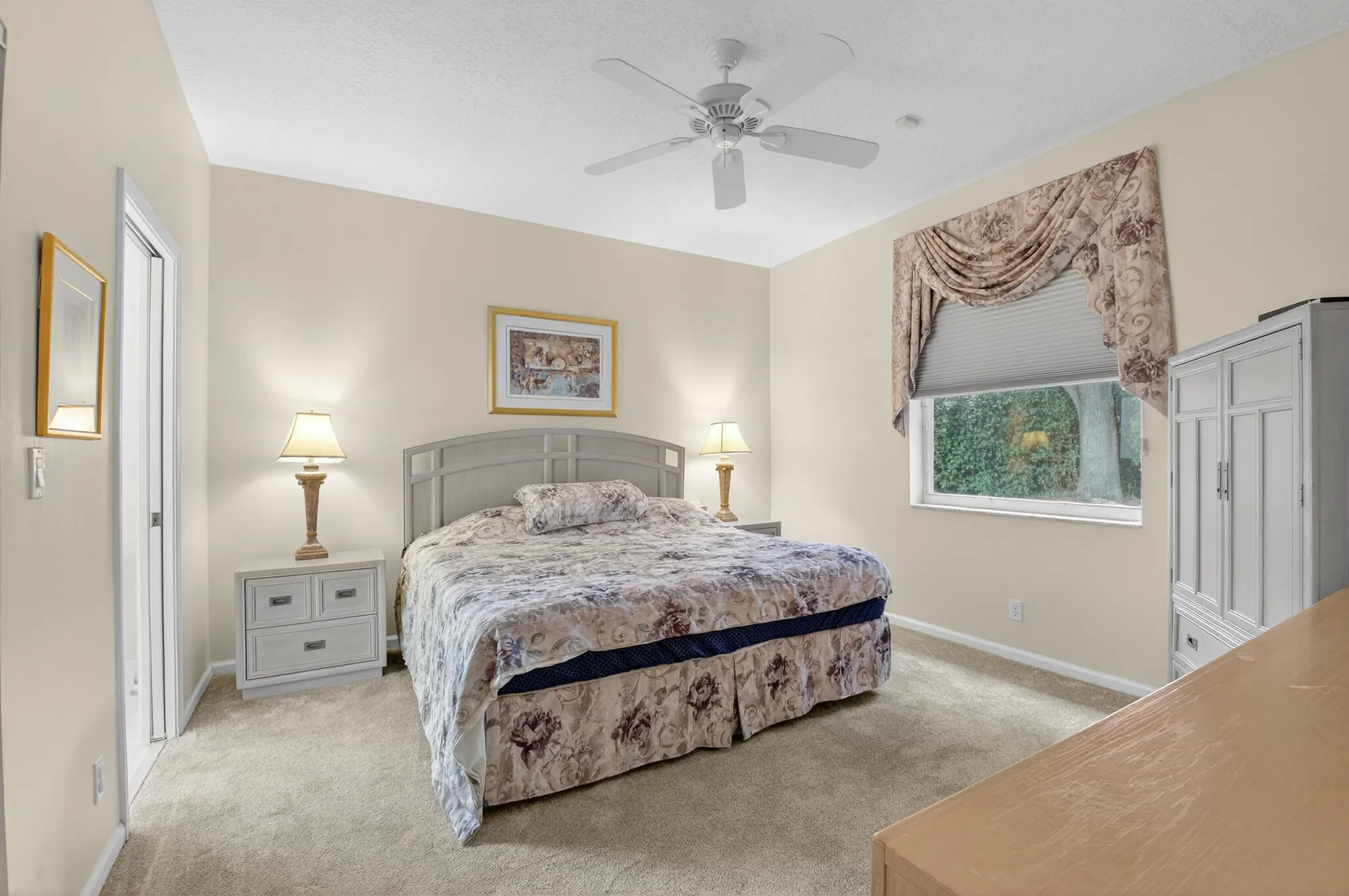 Property Slideshow image 22 of 64 | 10612 royal caribbean cir, Boynton Beach, FL, 33437