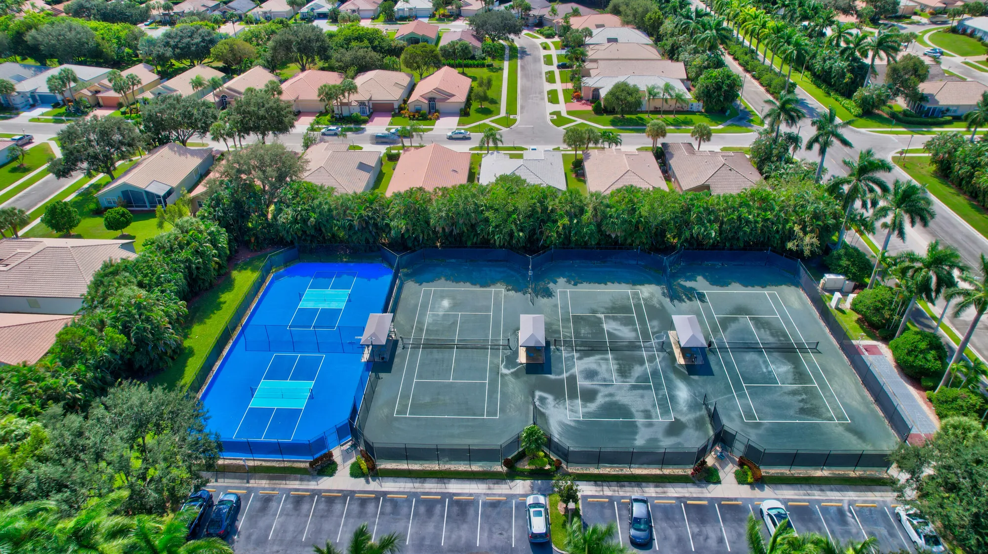 Property Slideshow image 62 of 64 | 10612 royal caribbean cir, Boynton Beach, FL, 33437